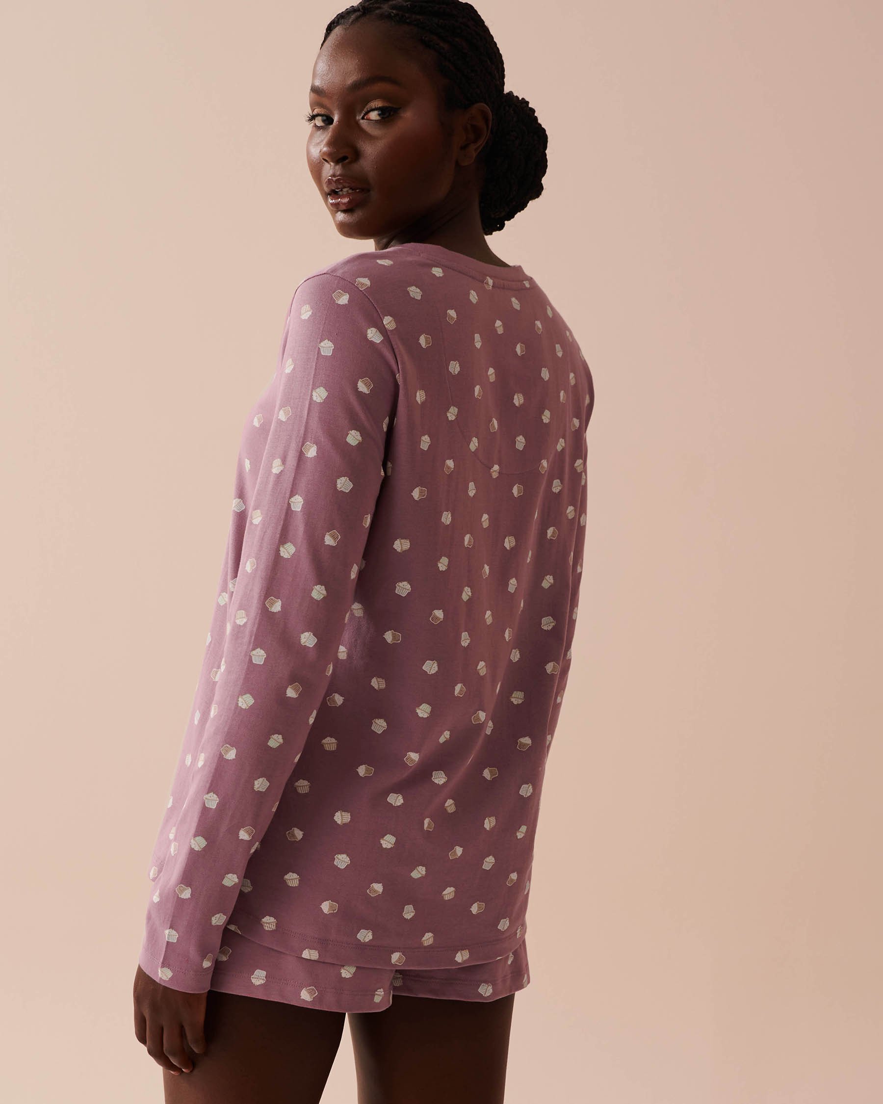 LA VIE EN ROSE Chandail henley manches longues en coton à imprimé cupcake Imprimé cupcake 40100613 - Voir2