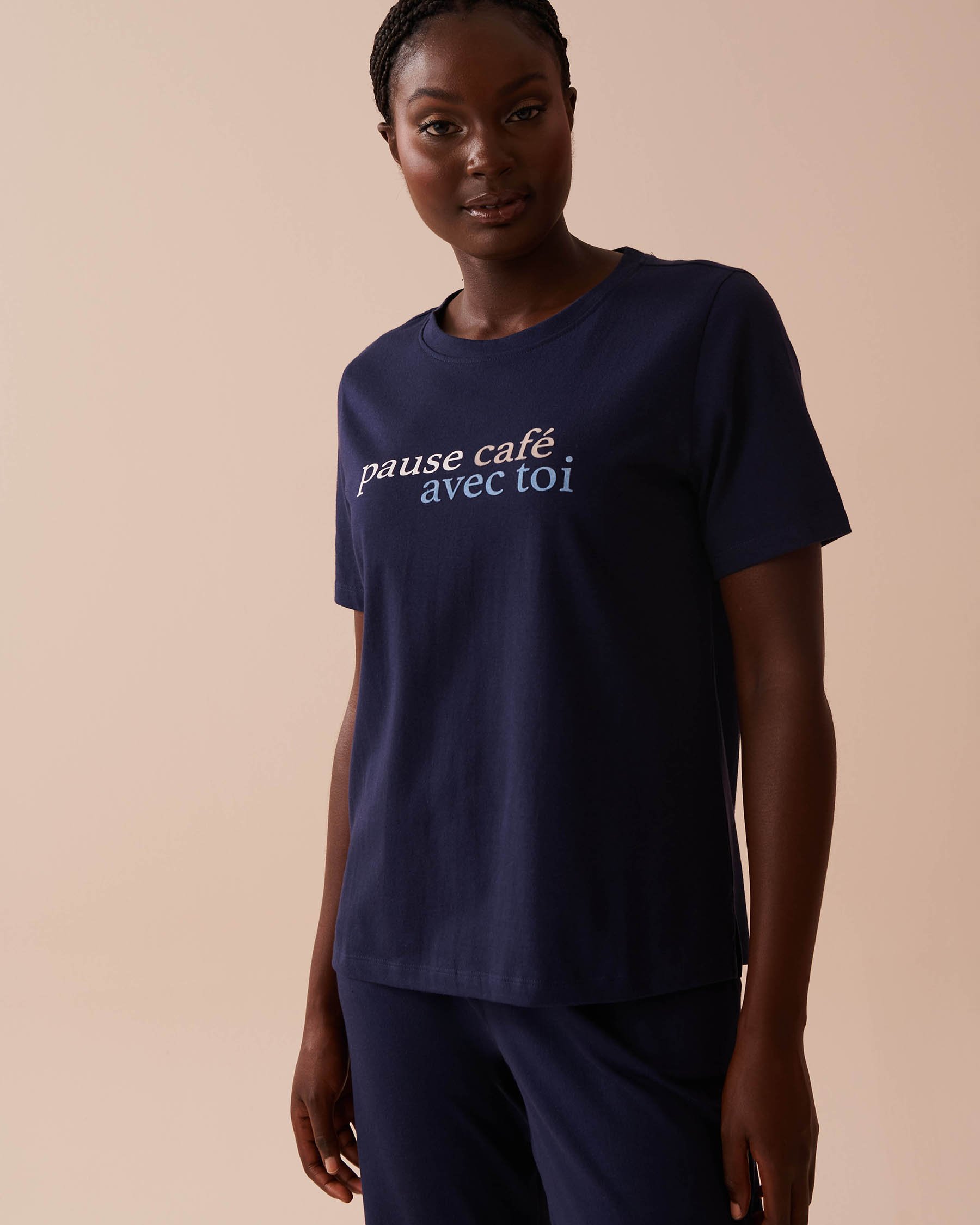 LA VIE EN ROSE T-shirt en coton Bleu nuit 40100614 - Voir4