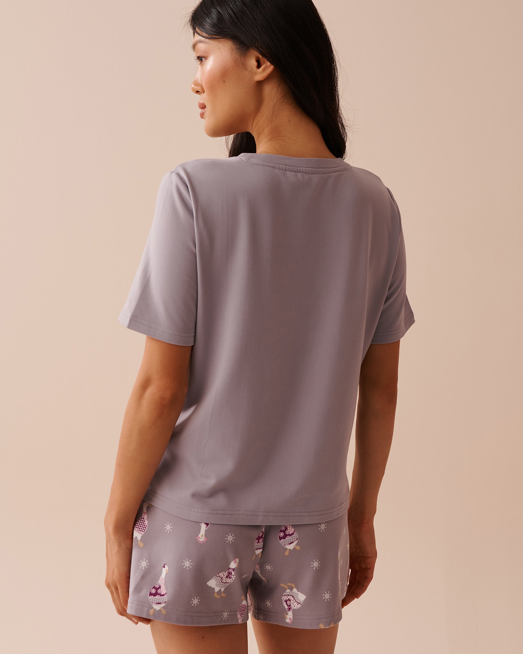 LA VIE EN ROSE Goose Print Cozy T-shirt Lilac Grey 40100620 - View2