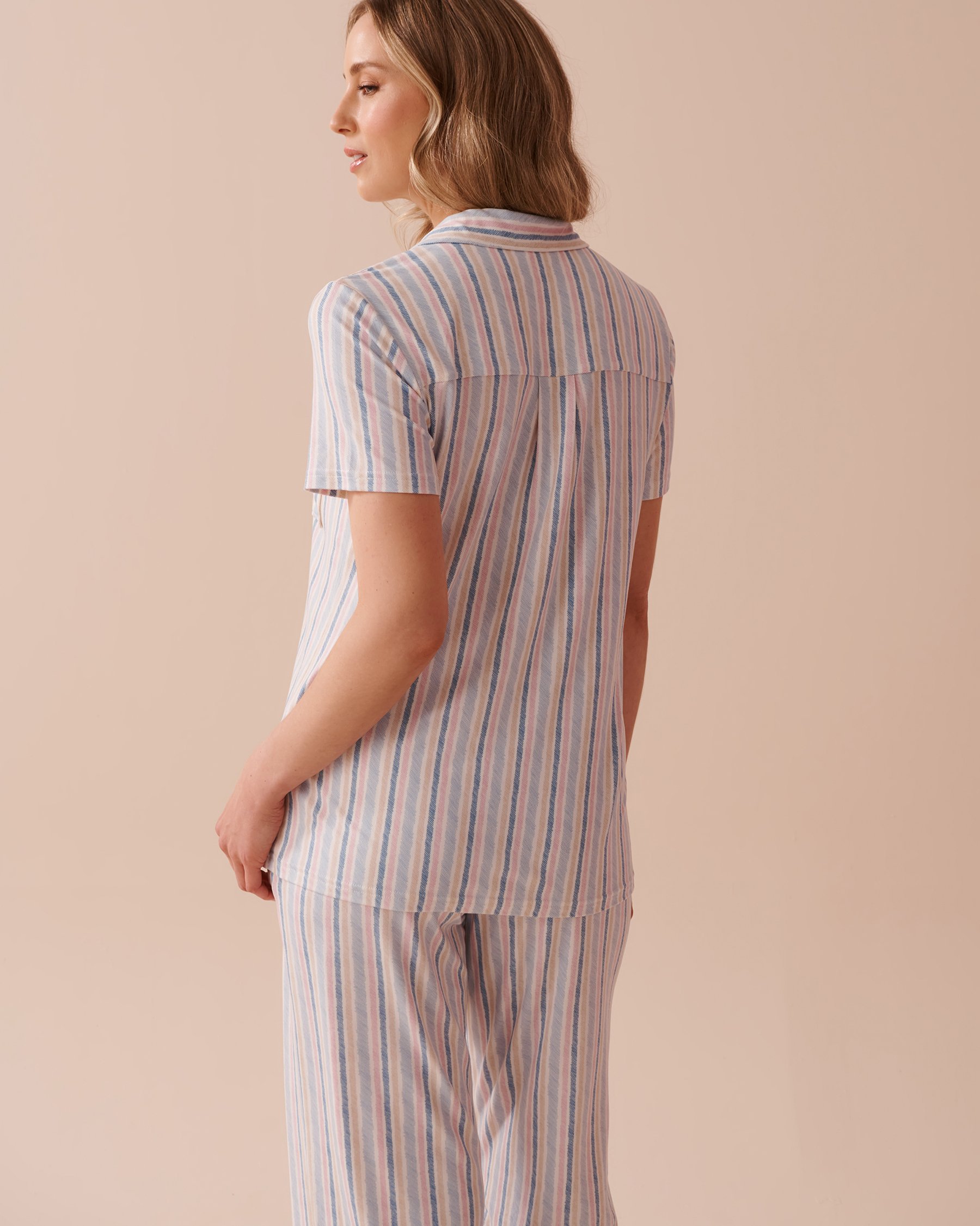 LA VIE EN ROSE Soothing Stripes Super Soft Button-down Shirt Soothing Stripes 40100622 - View5