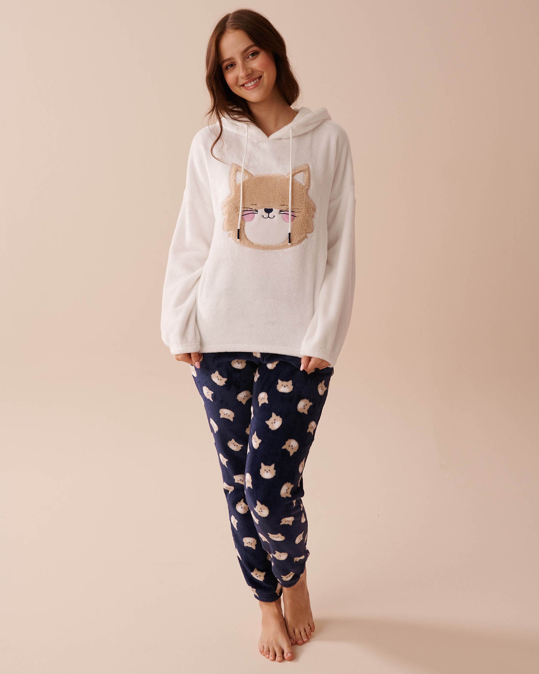 LA VIE EN ROSE Cat Print Soft Plush PJ Set Cat Print 40400070 - View1
