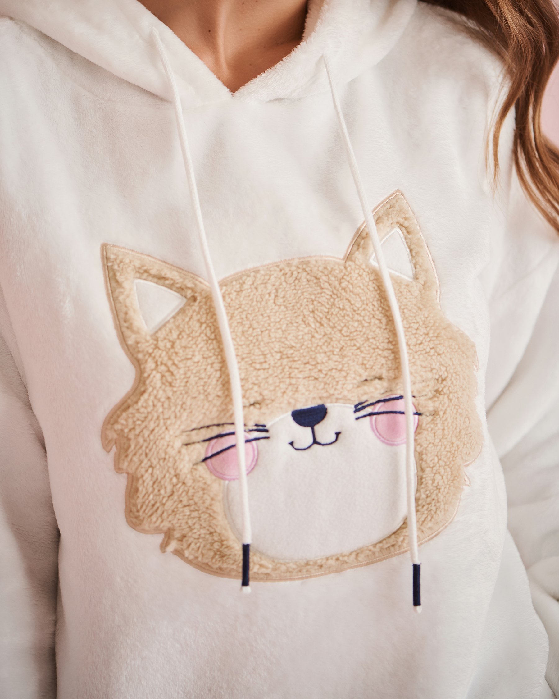 LA VIE EN ROSE Cat Print Soft Plush PJ Set Cat Print 40400070 - View3
