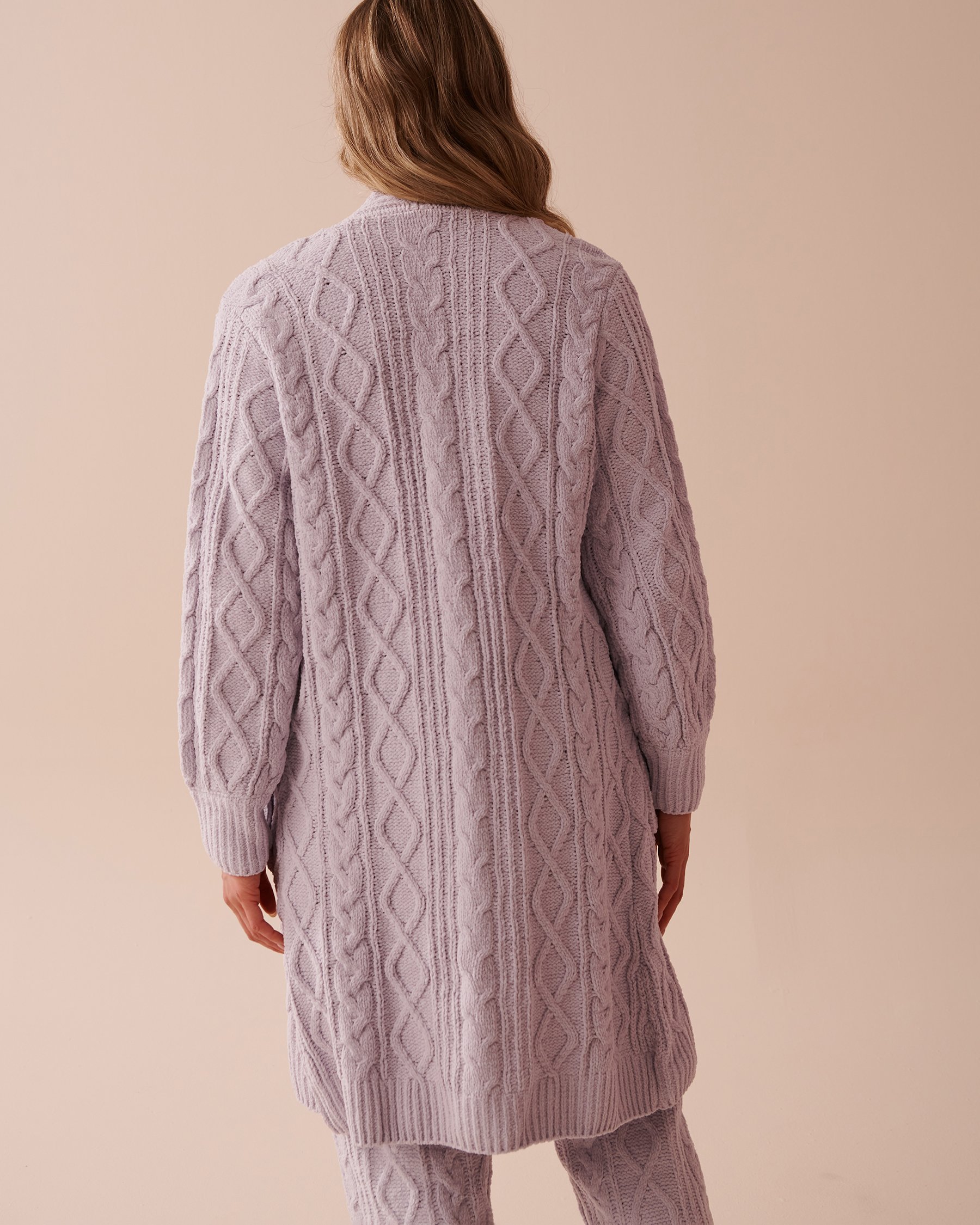 LA VIE EN ROSE Cable-Knit Chenille Cardigan Evening Haze 50500013 - View2