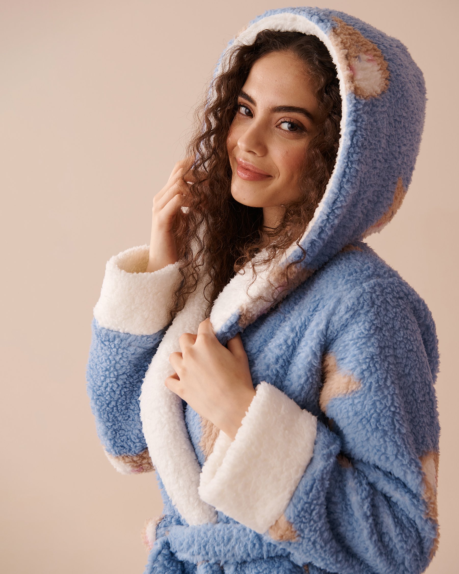 LA VIE EN ROSE Robe de chambre en sherpa imprimé chat Imprimé chat 40600183 - View3