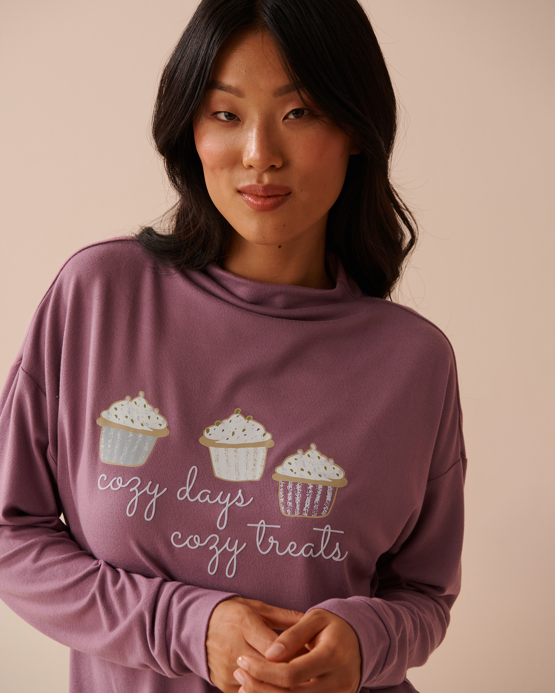 LA VIE EN ROSE Cupcake Print Recycled Fibers Long Sleeve Shirt Dusty Orchid 40100617 - View3