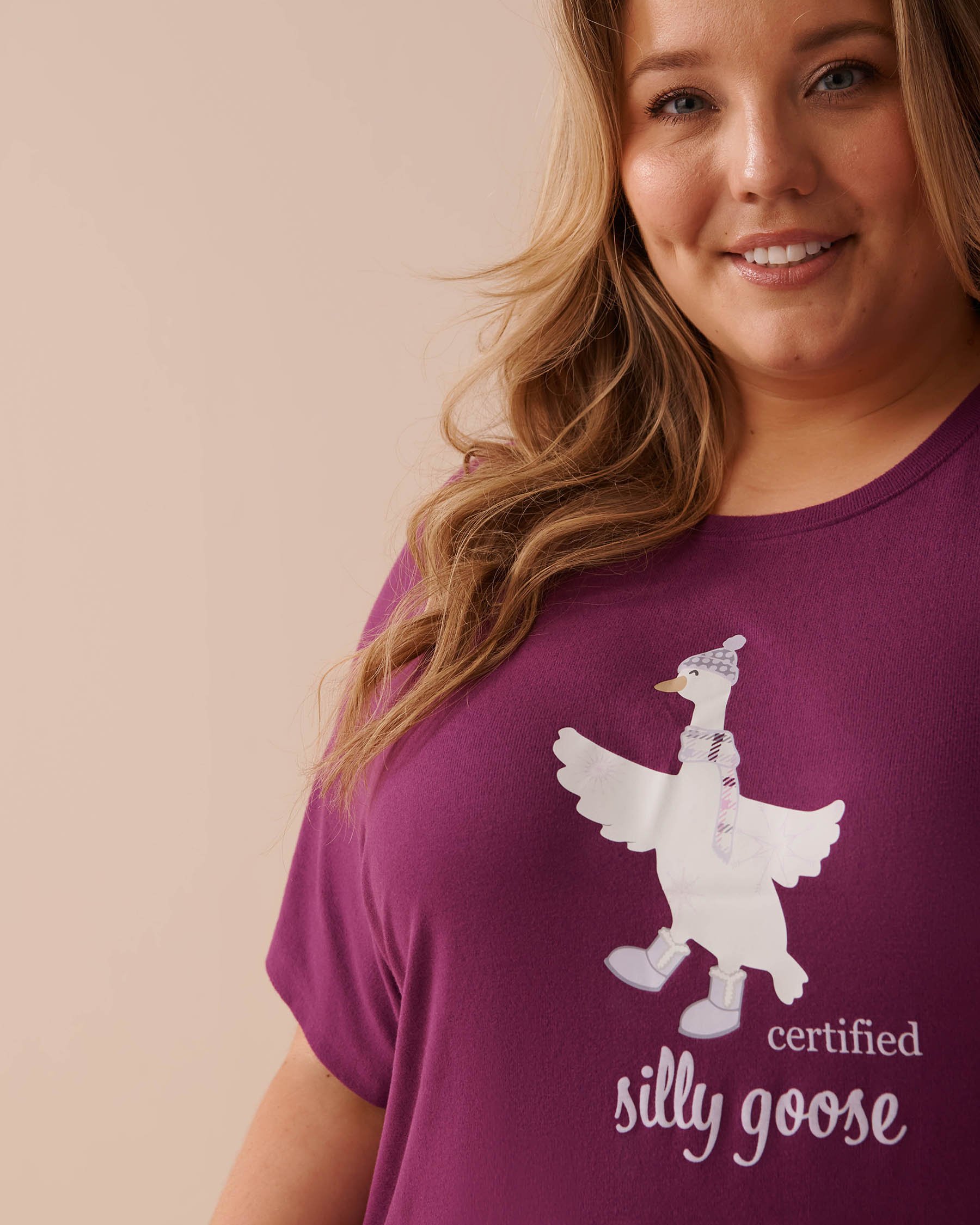 LA VIE EN ROSE Goose Print Recycled Fibers T-shirt Vibrant Violet 40100618 - View5