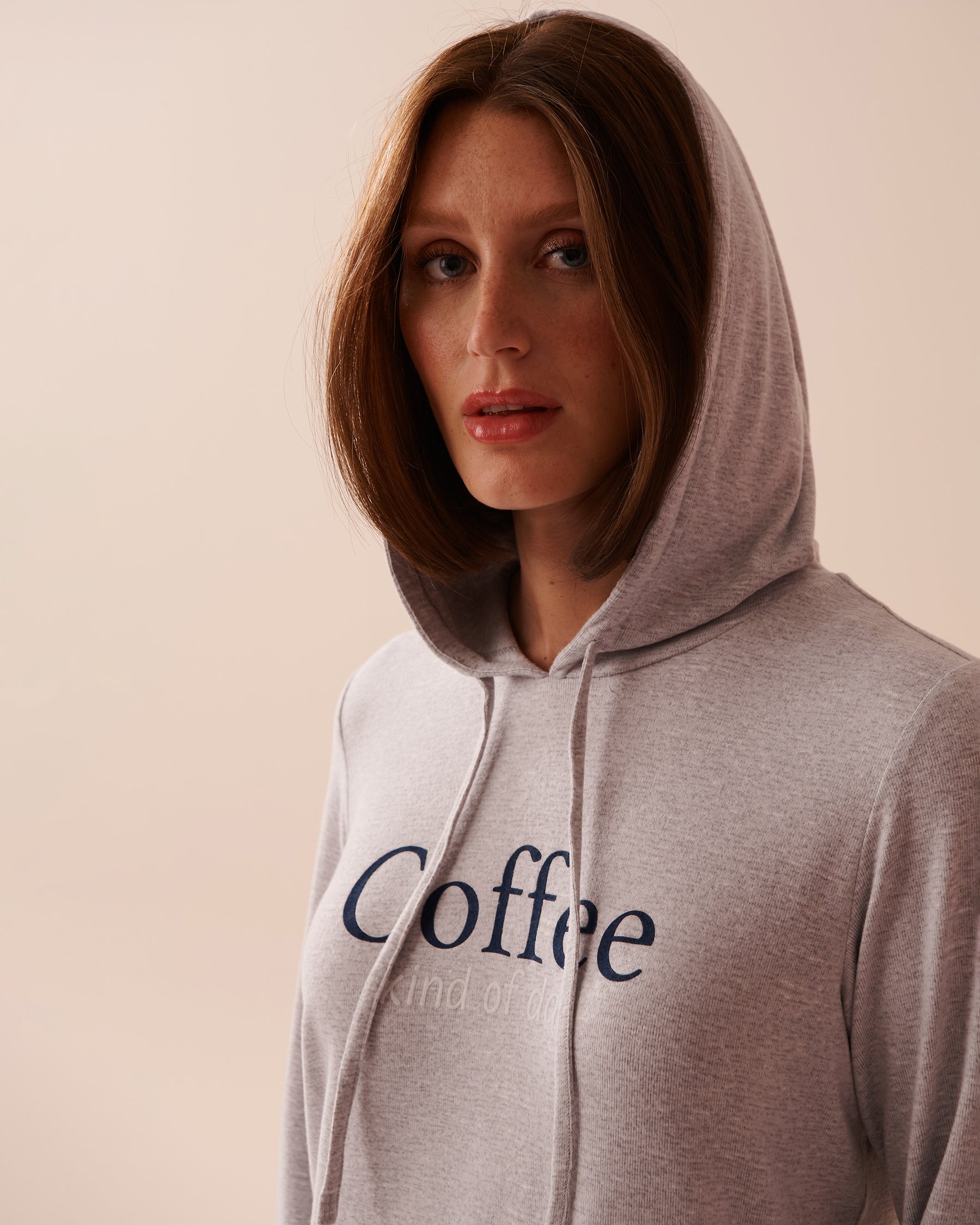 LA VIE EN ROSE Recycled Fibers Long Sleeve Hooded Sleepshirt Grey 40500378 - View8