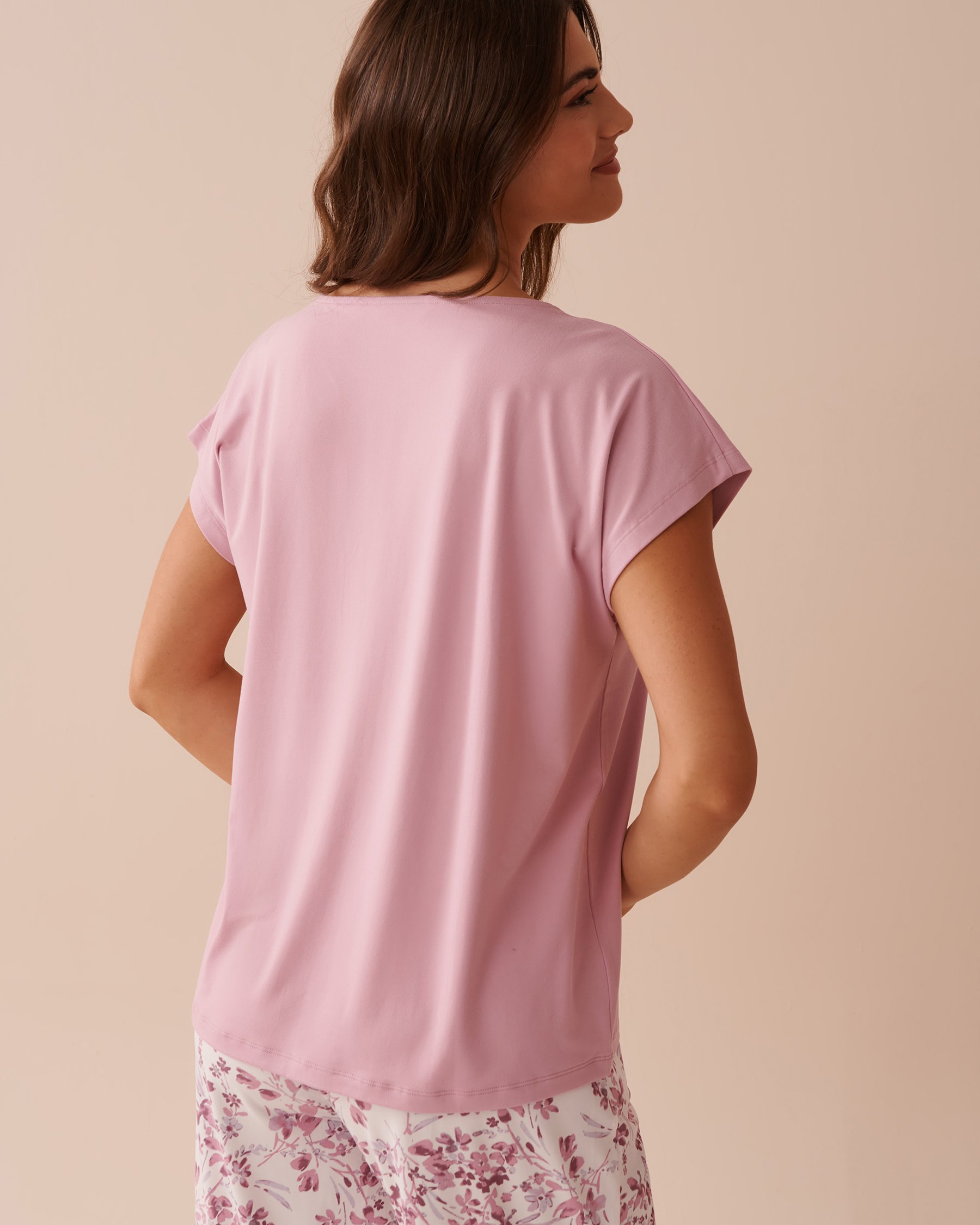 LA VIE EN ROSE Super Soft V-neck T-shirt Mauve Mist 40100612 - View2