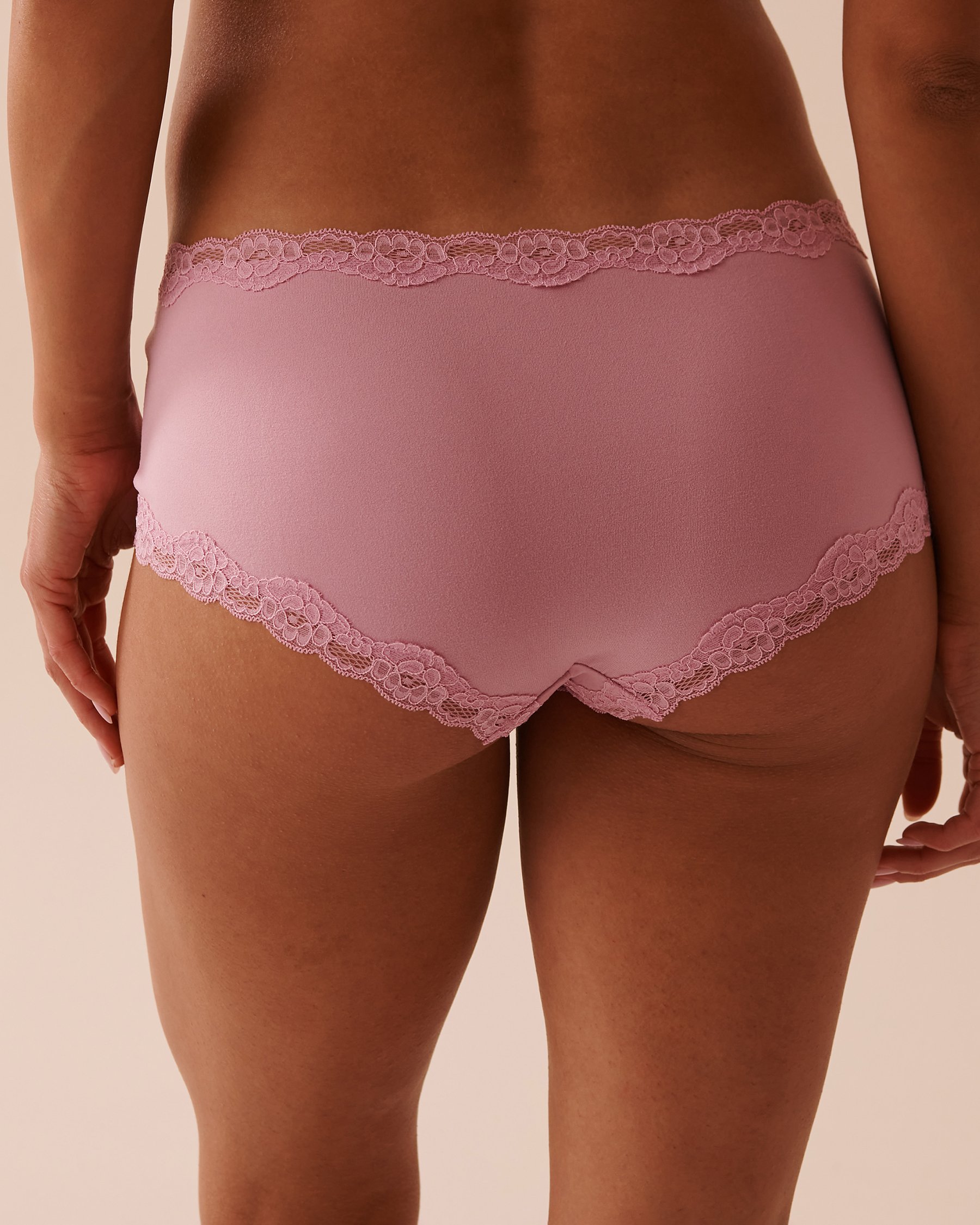 LA VIE EN ROSE Culotte garçonne ultra douce bordure de dentelle Brume mauve 20100498 - View2