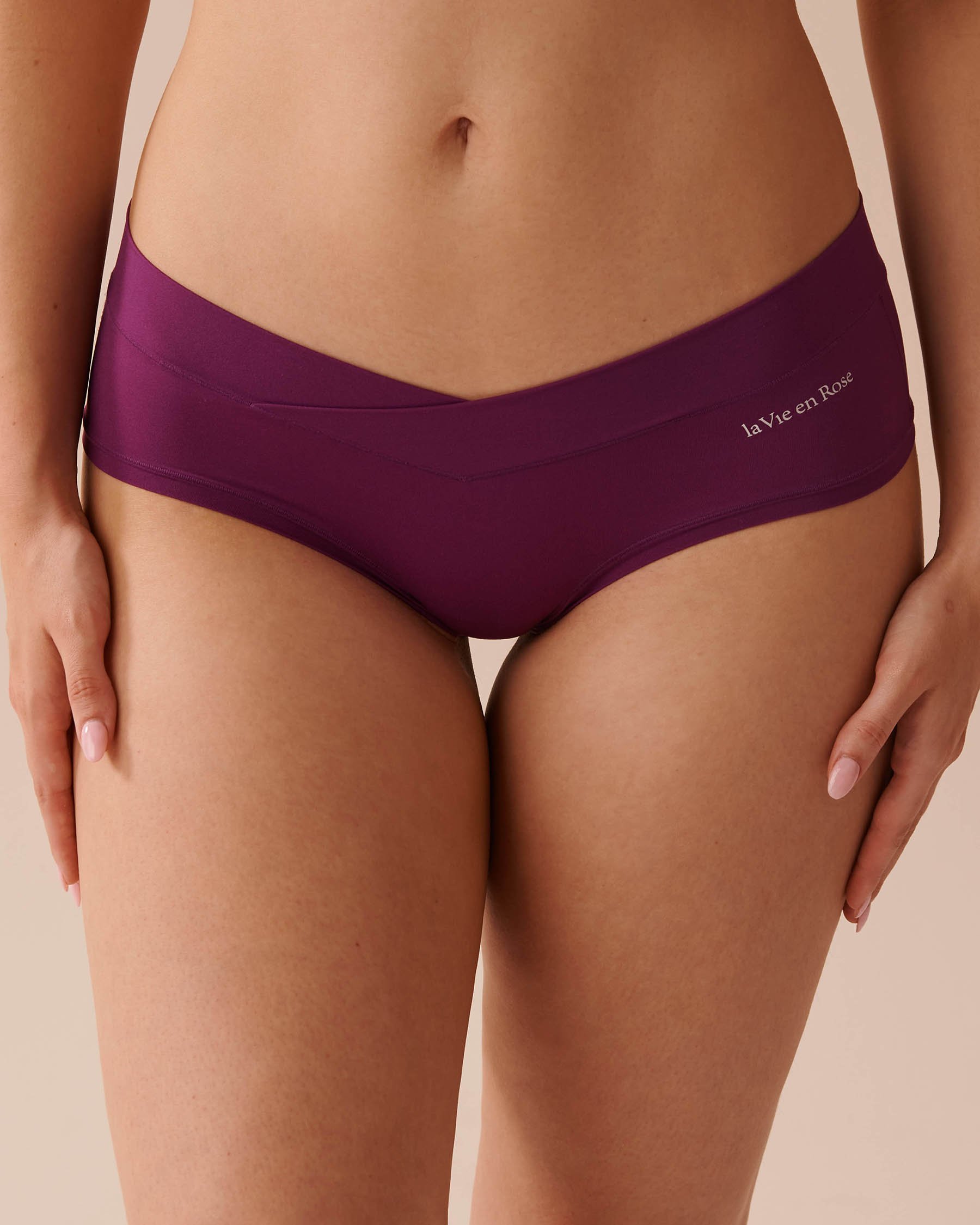 LA VIE EN ROSE Perfect Fit Hiphugger Panty Vibrant Violet 20200538 - View3