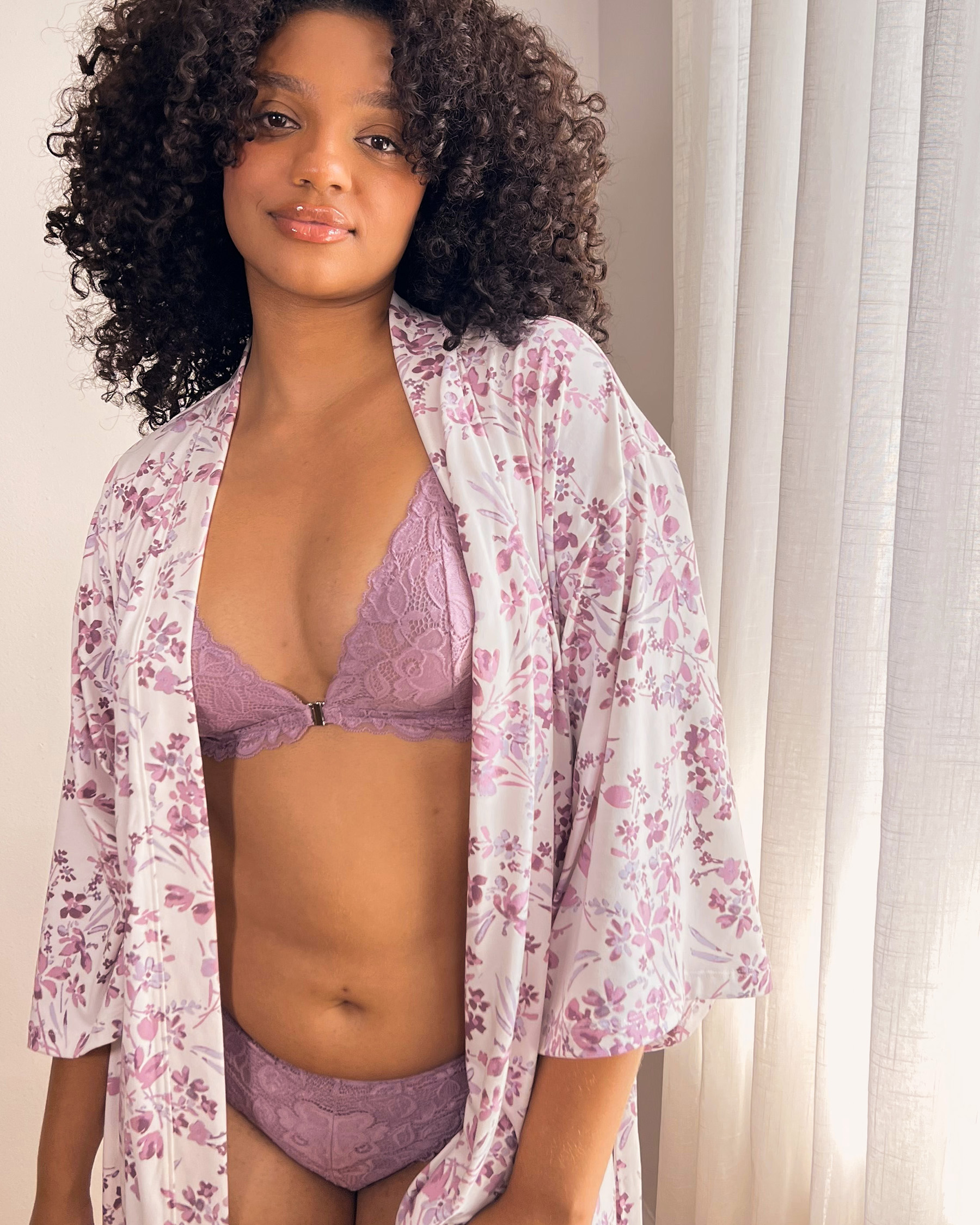 LA VIE EN ROSE Lace Cheeky Panty Dusty Orchid 20300337 - View4