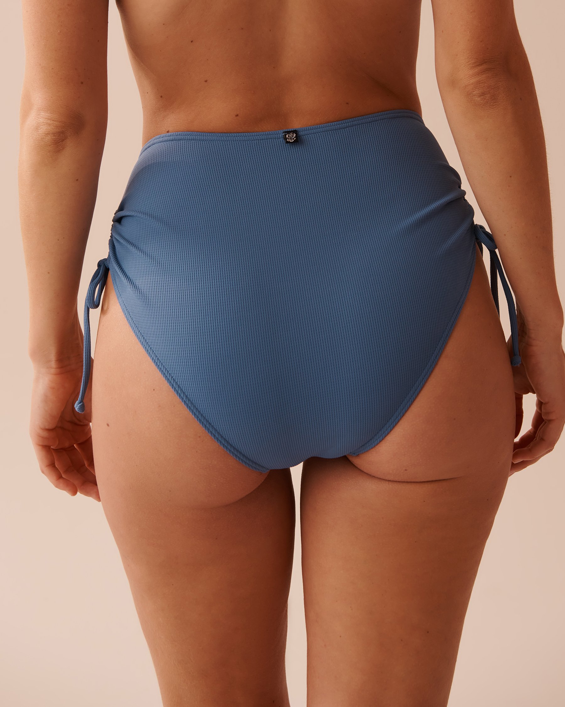 LA VIE EN ROSE AQUA Bas de bikini taille haute noué aux hanches texturé COASTAL BLUE Bleu côtier 70300602 - View2