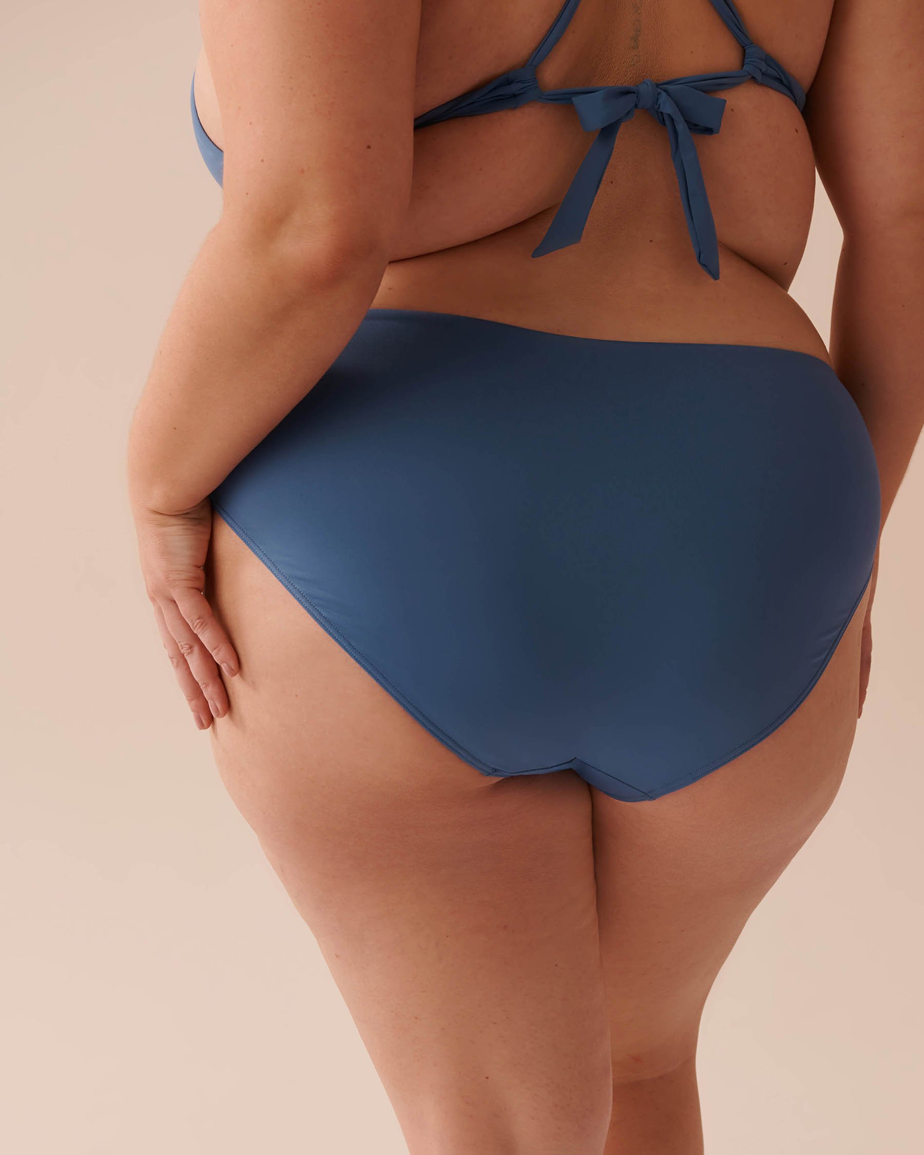 LA VIE EN ROSE AQUA Bas de bikini taille mi-haute drapée en fibres recyclées COASTAL BLUE Bleu côtier 70300608 - Voir2
