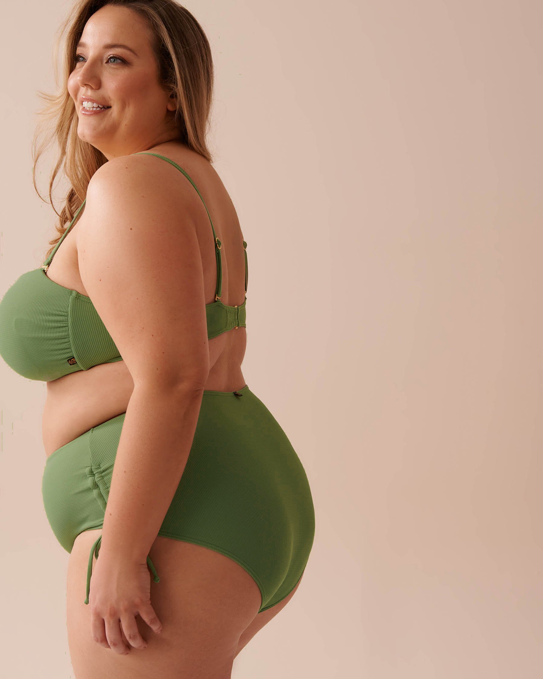 LA VIE EN ROSE AQUA PISTACHIO U-Wire Textured Bandeau Bikini Top Pistachio 70100648 - View7