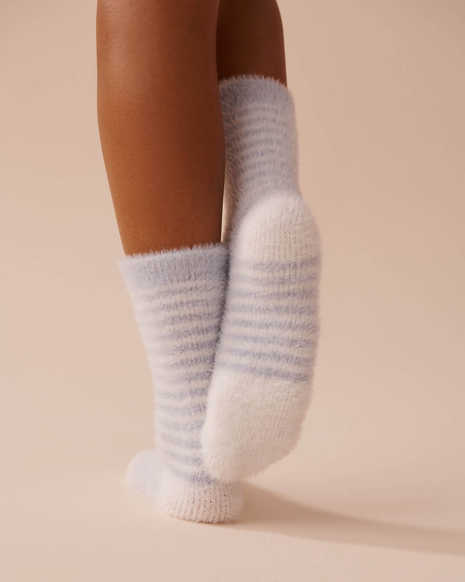 LA VIE EN ROSE 2 Pairs of Soft Plush Socks Grey Stripes 40700357 - View2