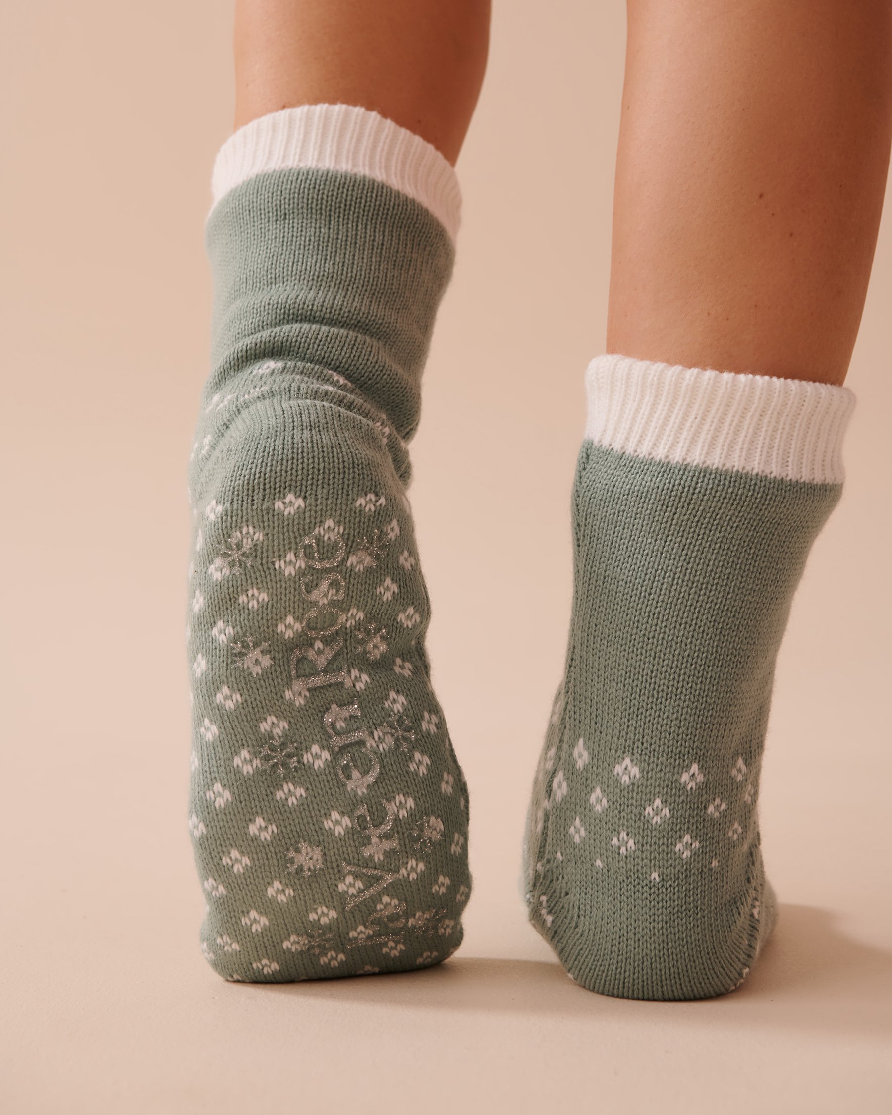 LA VIE EN ROSE Long Knit and Sherpa Rabbit Socks Blue Polka Dots 40700358 - View2