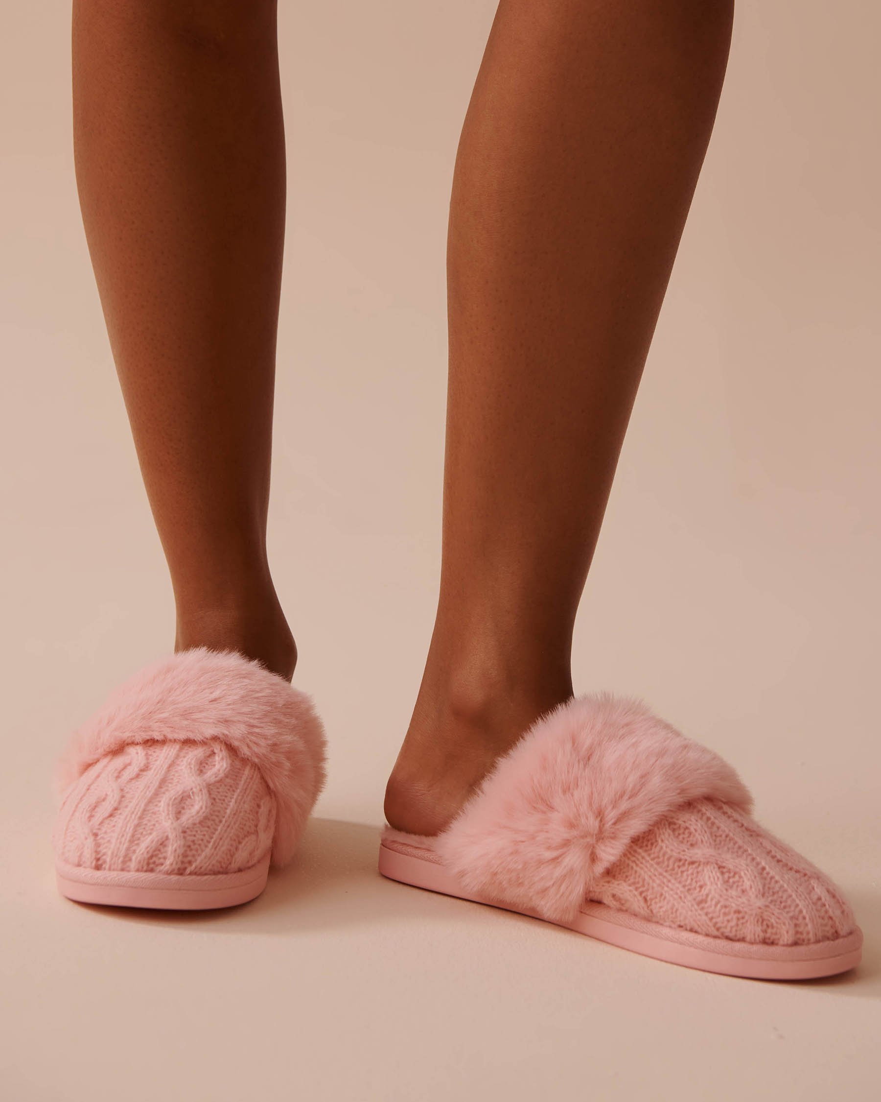 LA VIE EN ROSE Cable Knit and Faux Fur Slippers Fairy Pink 40700364 - View3