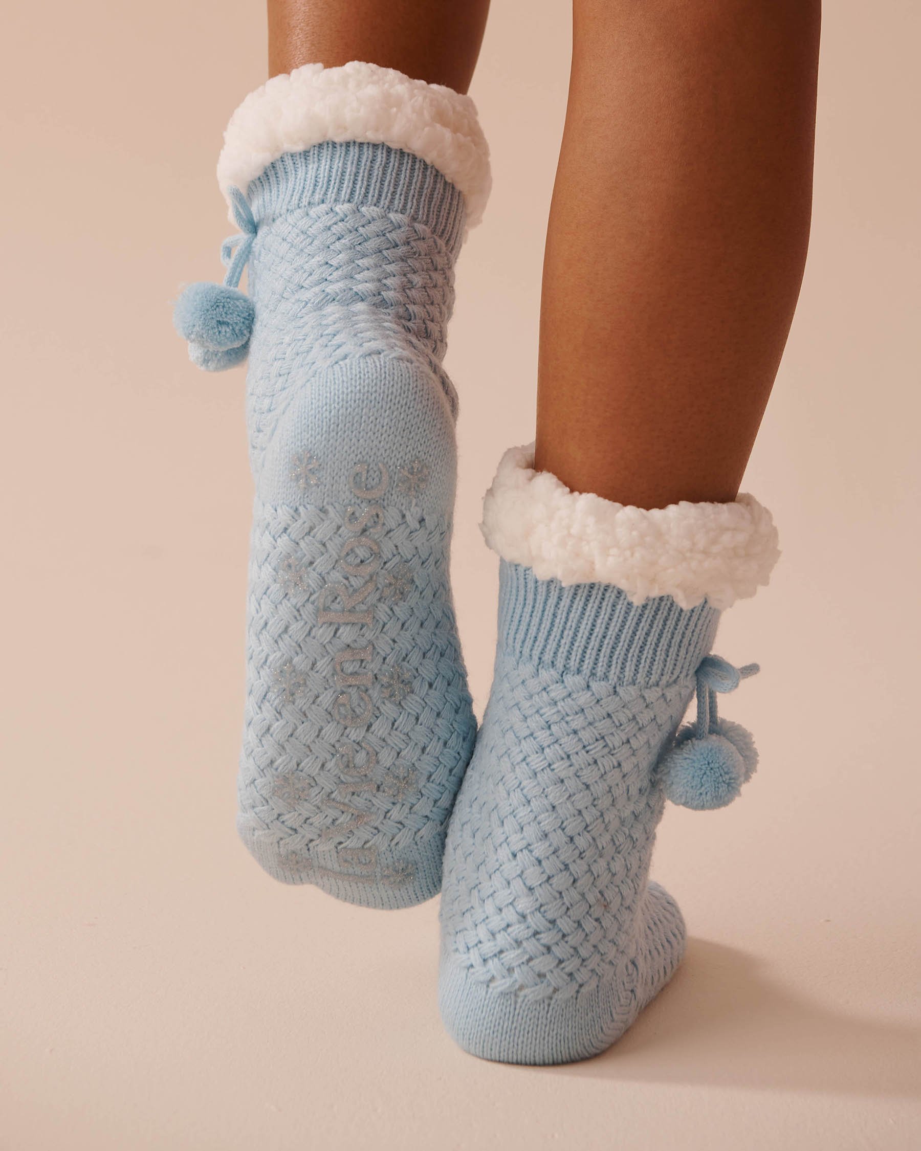 LA VIE EN ROSE Pompom Knit and Sherpa Socks Winter Blue 40700365 - View3