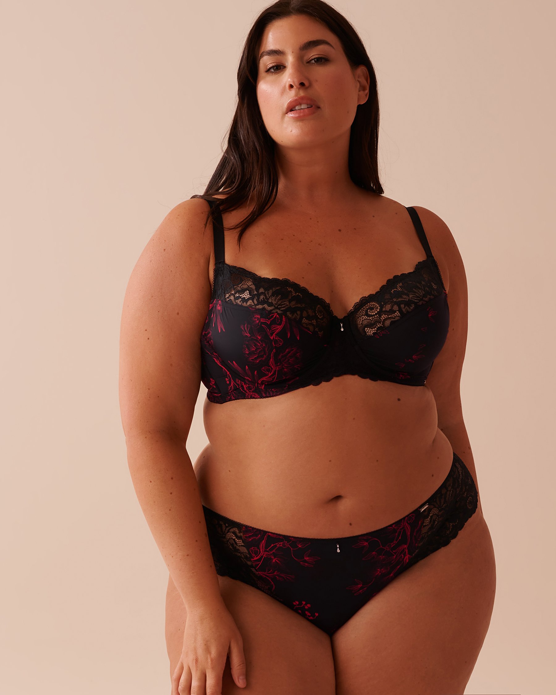 LA VIE EN ROSE Soutien-gorge sans doublure imprimé floral Jardin mystique noir 10100154 - Voir1
