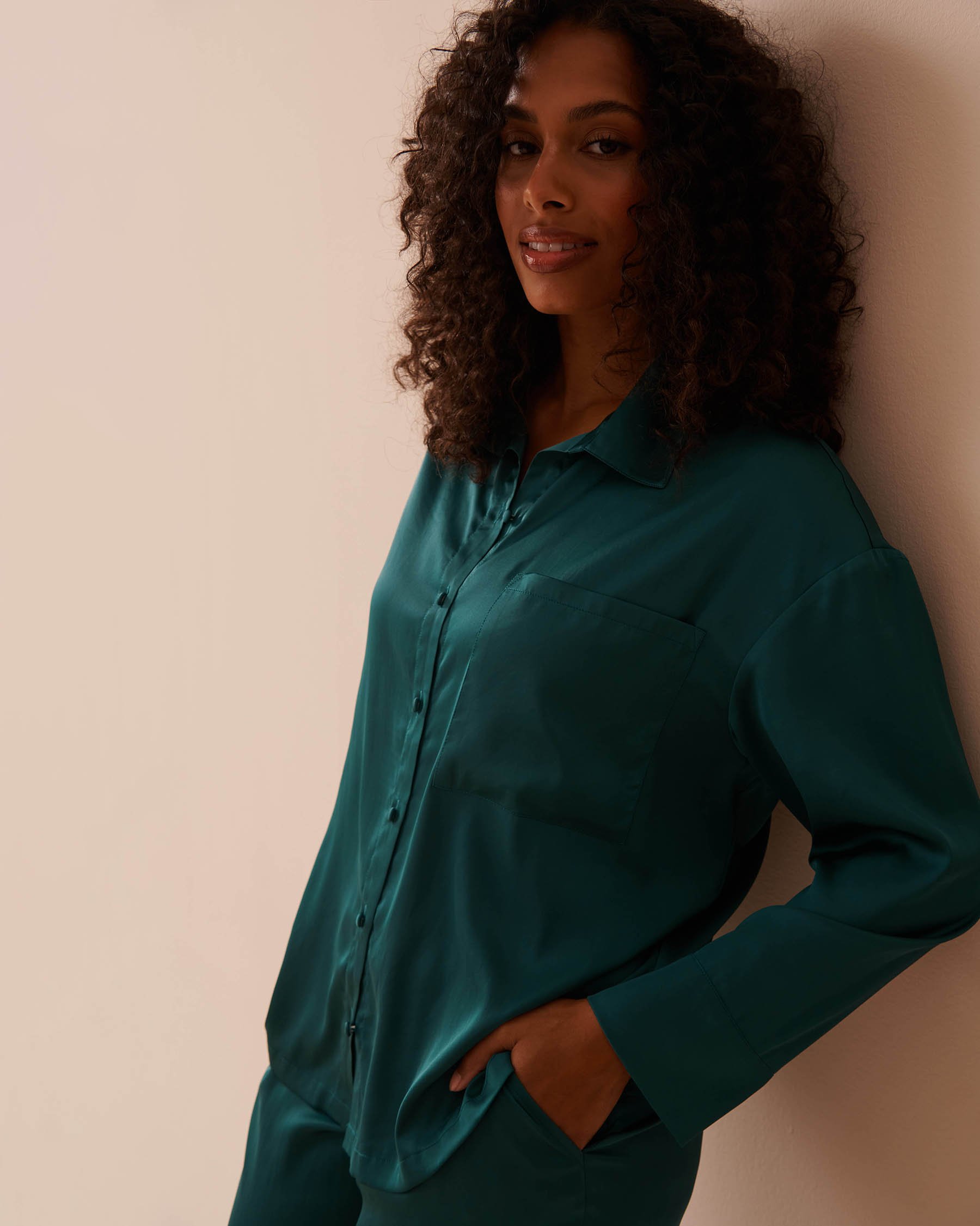 LA VIE EN ROSE Satin Pajama Set Fir Green 60400044 - View6