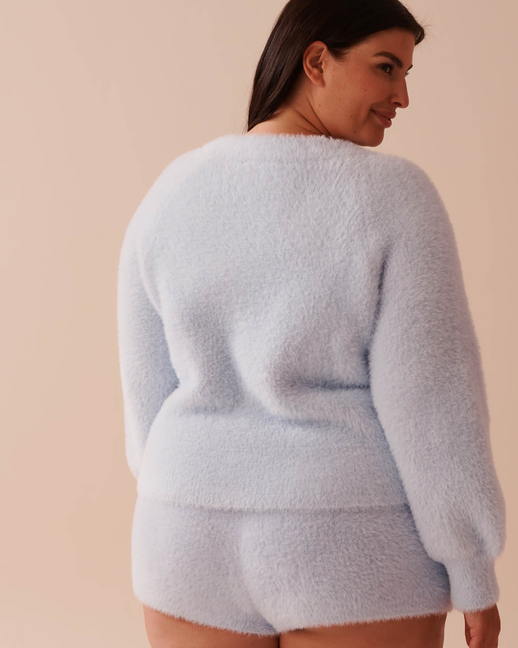 LA VIE EN ROSE Cardigan en peluche moelleuse Bleu glacé 50100097 - Voir2