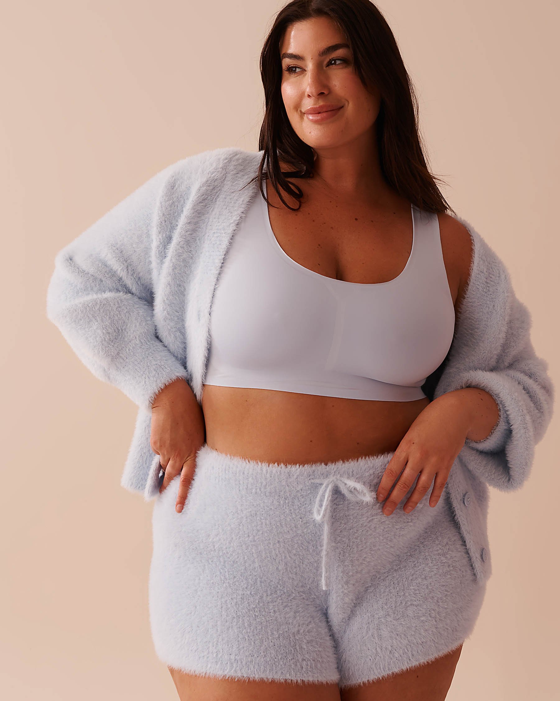 LA VIE EN ROSE Cardigan en peluche moelleuse Bleu glacé 50100097 - Voir4
