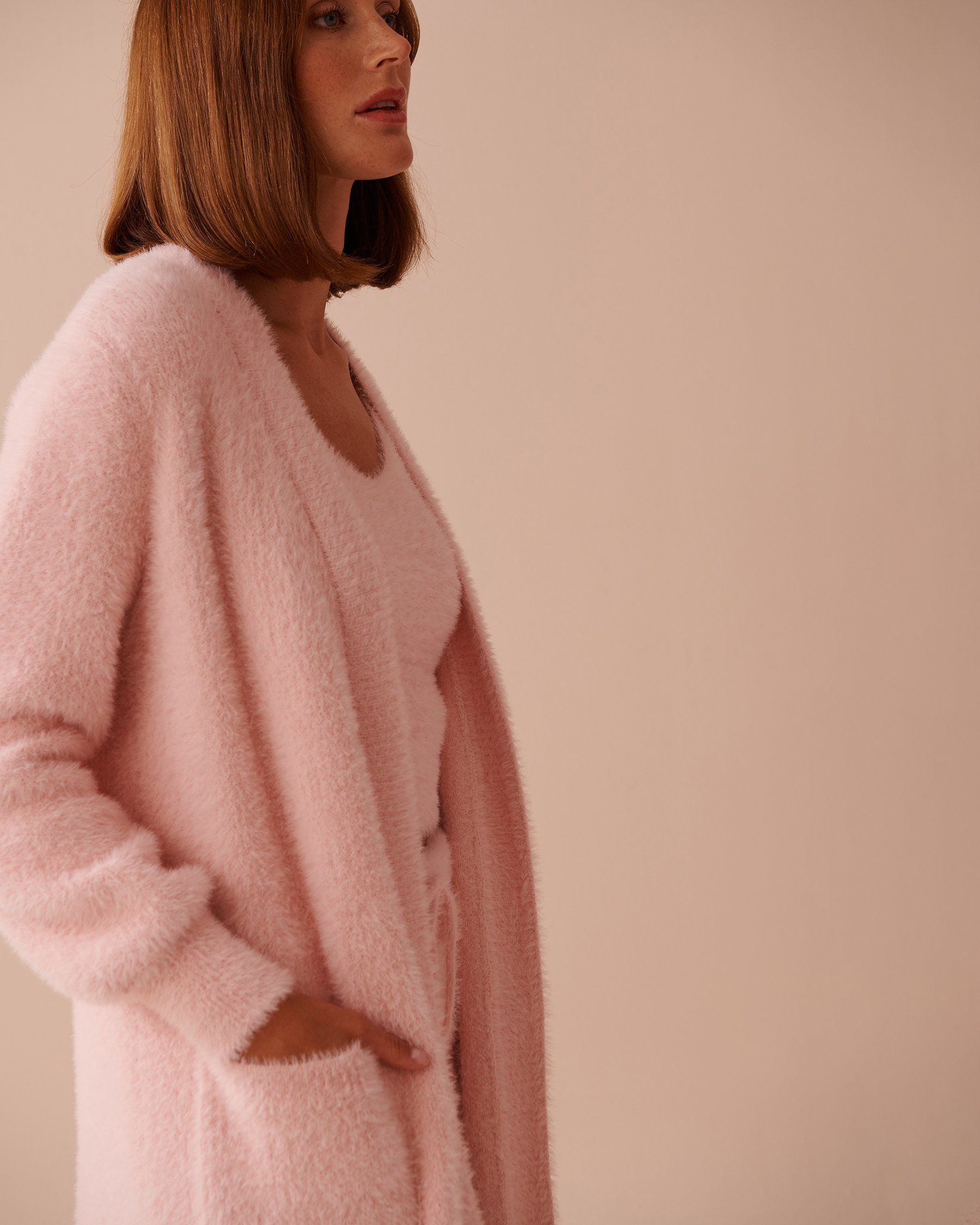 LA VIE EN ROSE Cardigan long en peluche moelleuse Rose fée 50500014 - View3