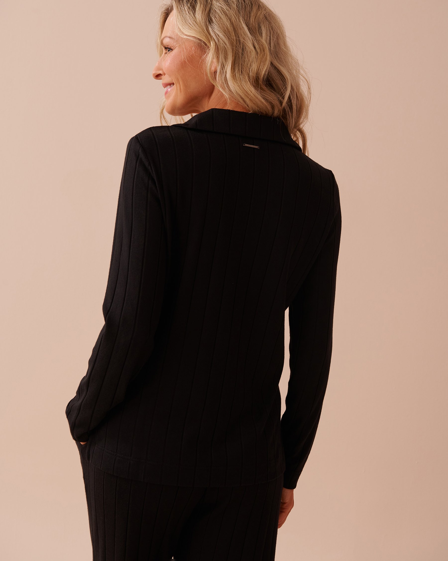 LA VIE EN ROSE Ribbed Long Sleeve Shirt Black 50100095 - View2