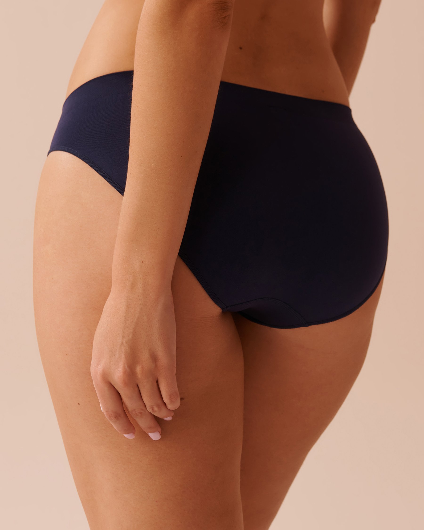 LA VIE EN ROSE Culotte bikini tissu sans coutures Bleu nuit 20200543 - Voir2