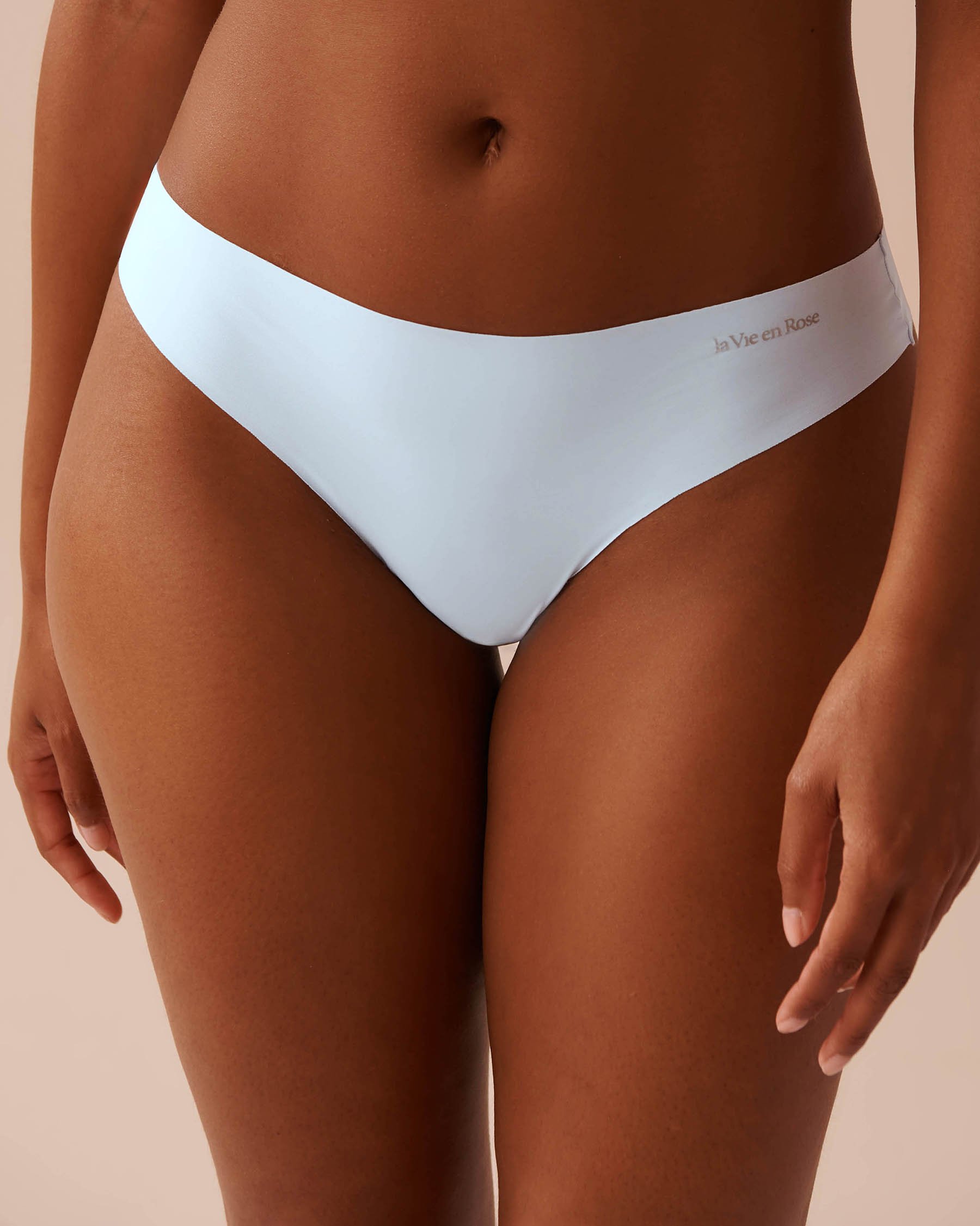LA VIE EN ROSE Culotte tanga microfibre invisible Bleu glacé 20200559 - Voir1