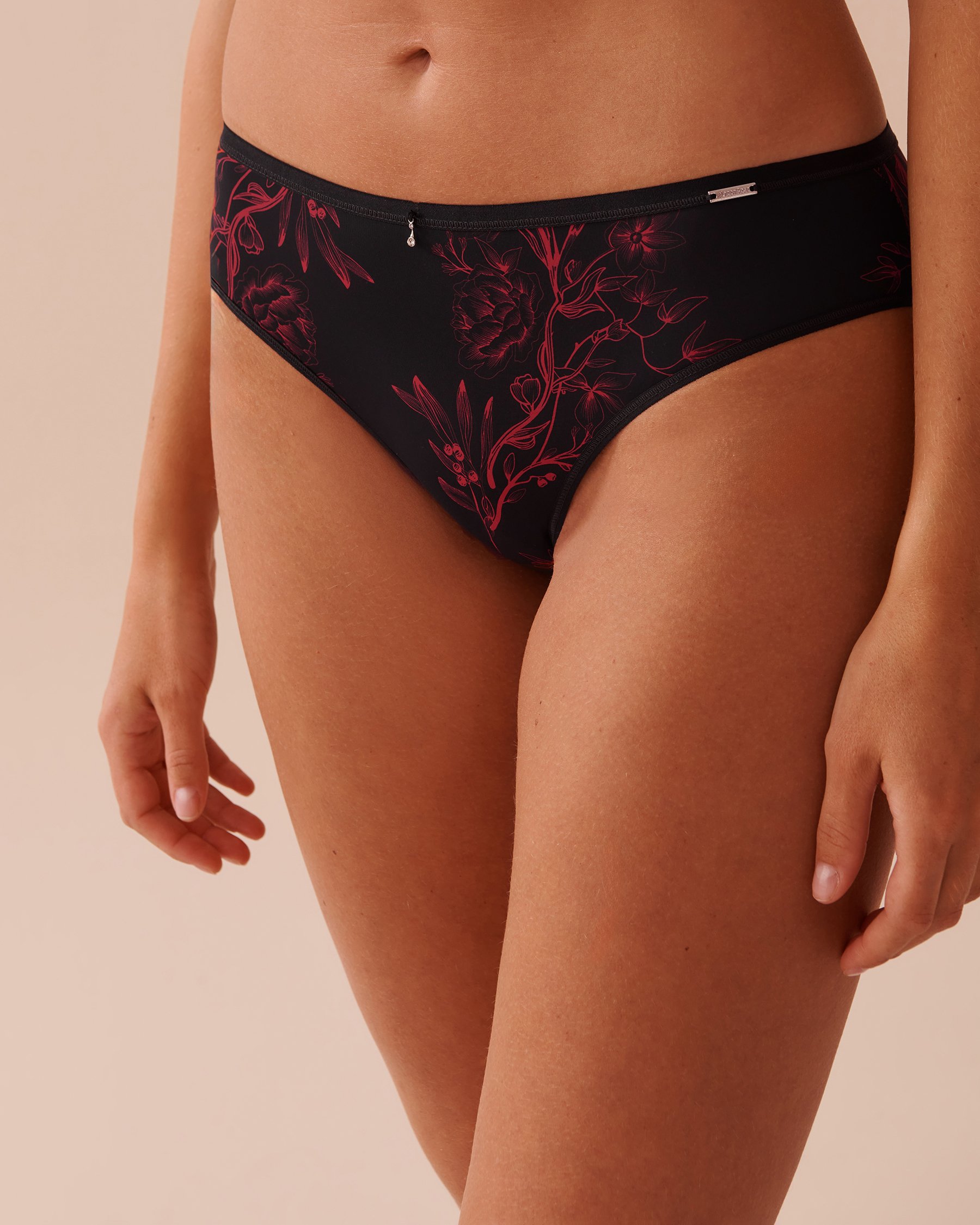 LA VIE EN ROSE Culotte bikini microfibre dos lisse Jardin mystique rouge et noir 20300347 - View1