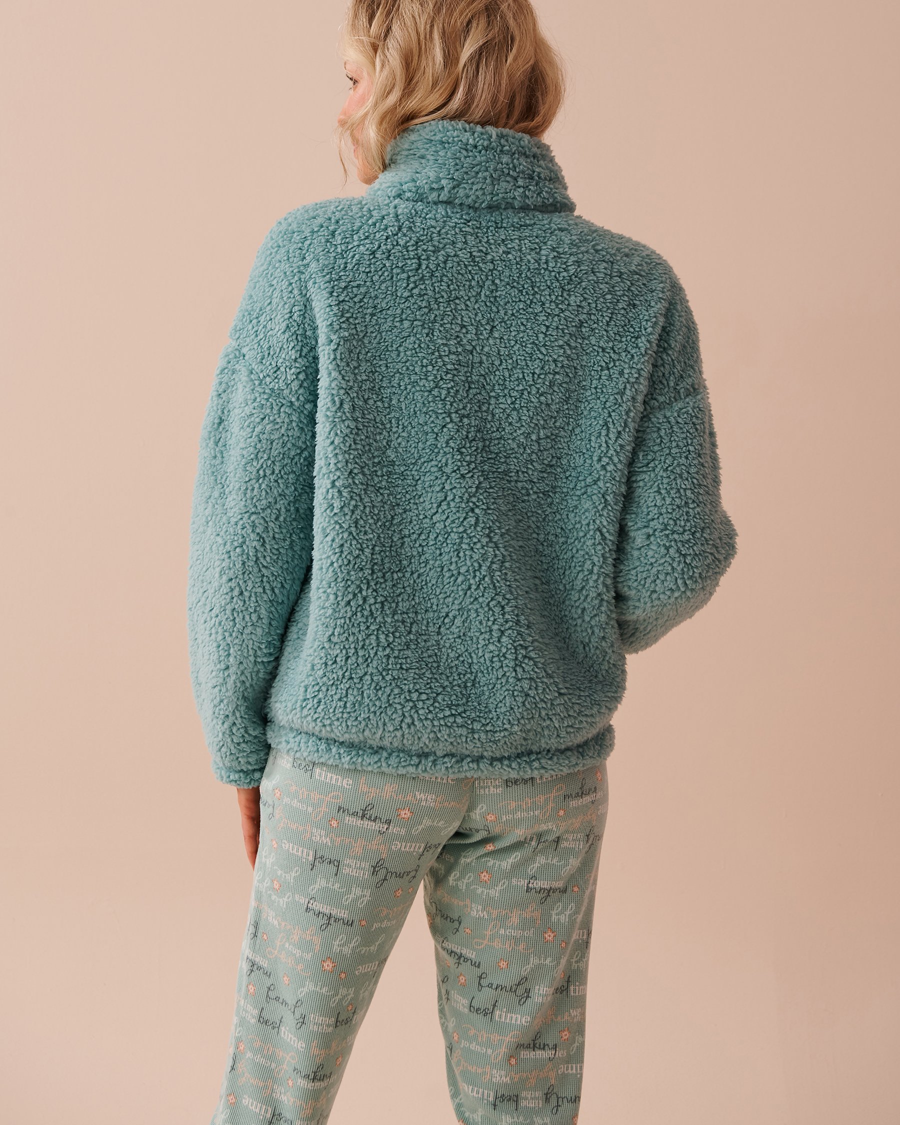 LA VIE EN ROSE Sherpa Cardigan Soothing Blue 40600191 - View2