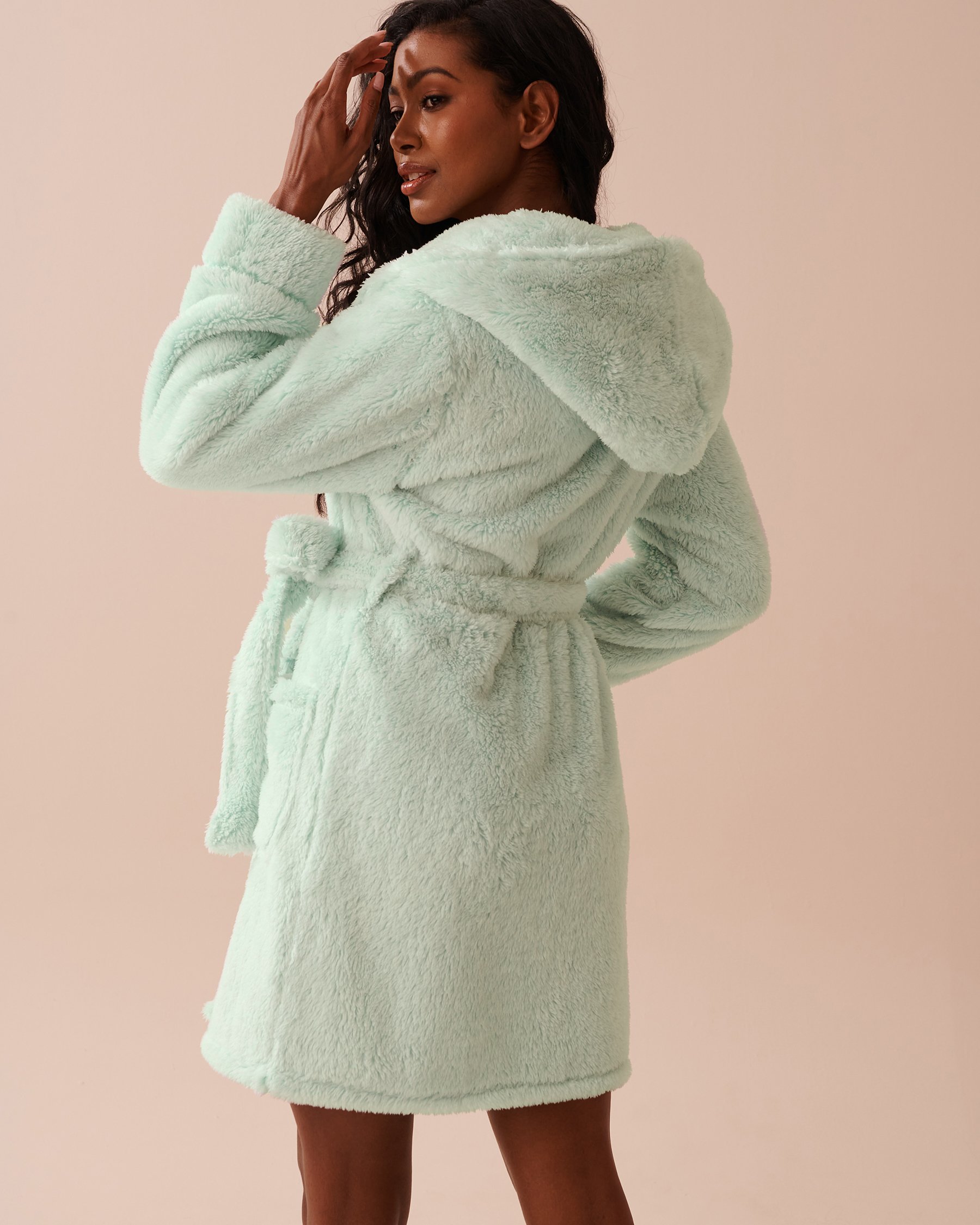 LA VIE EN ROSE Soft Plush Hooded Robe Mint Green 40600193 - View5