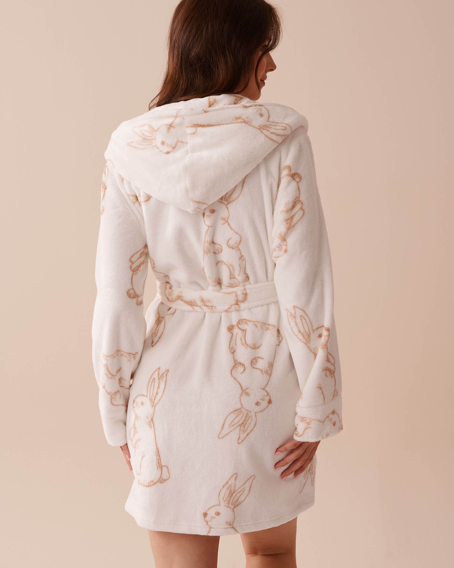 LA VIE EN ROSE Robe de chambre à capuchon en peluche imprimé lapin Lapin/Blanc neige 40600194 - Voir3