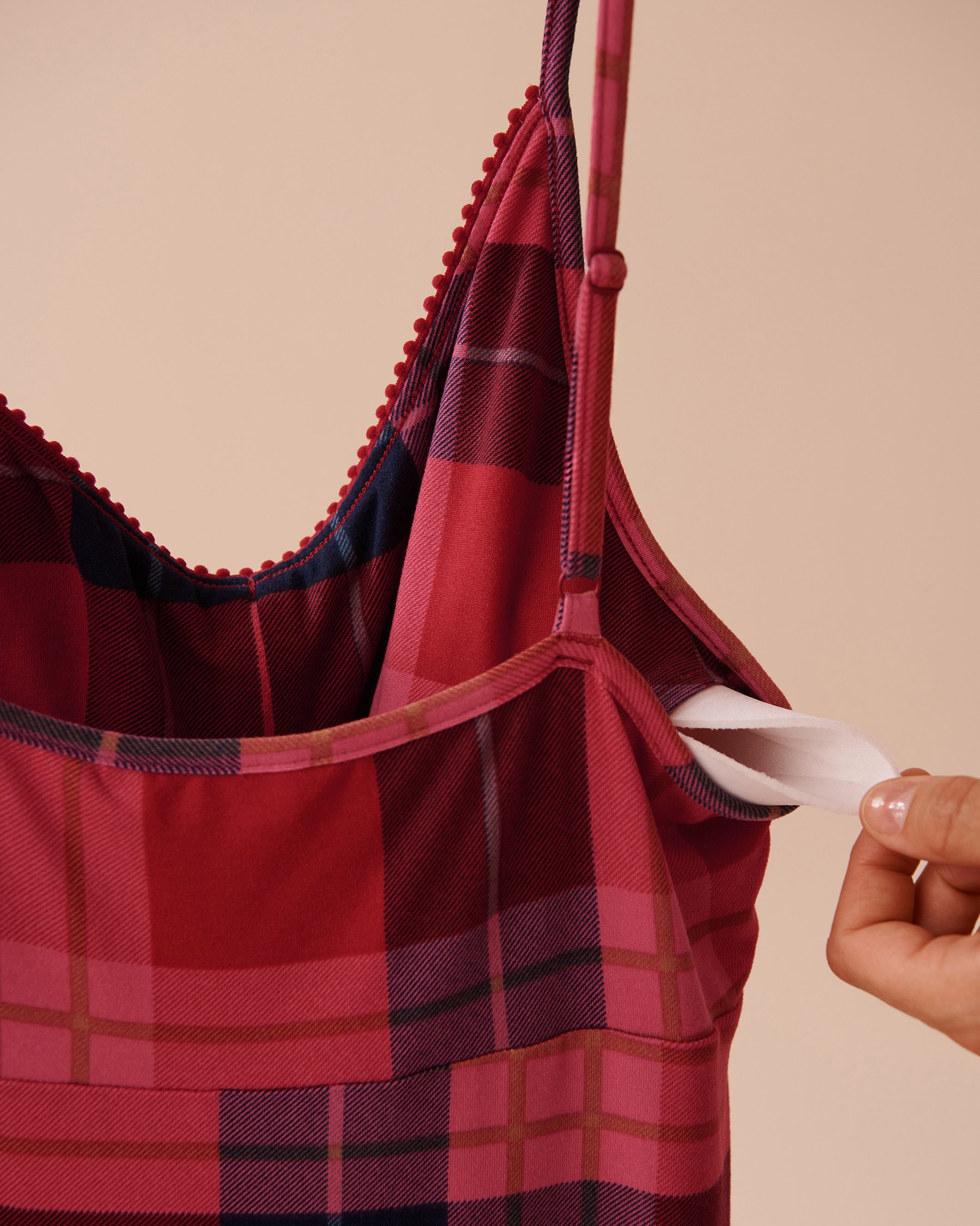 LA VIE EN ROSE Nuisette ultra douce à carreaux rouges Carreaux rouges et bleus 40500393 - View4