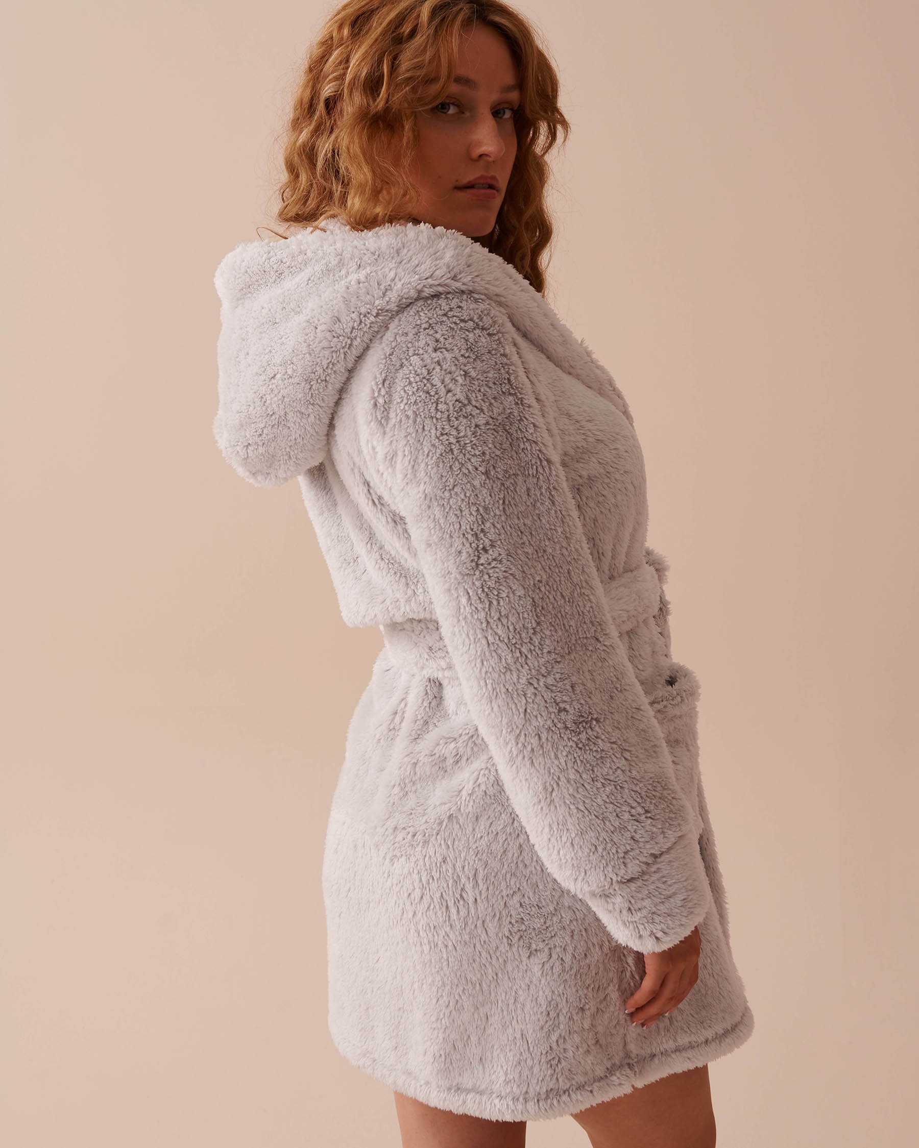 LA VIE EN ROSE Soft Plush Hooded Robe Grey 40600193 - View3
