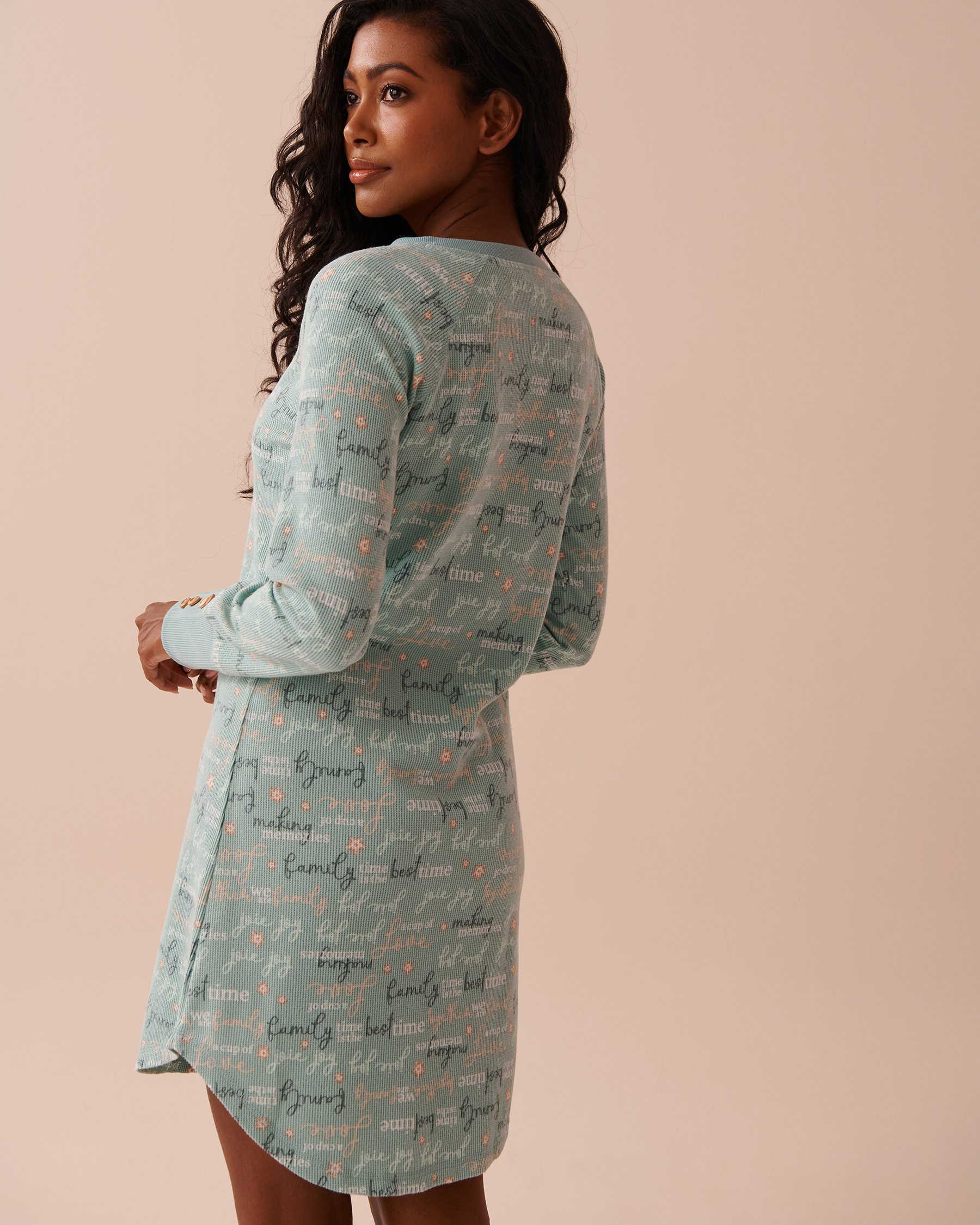 LA VIE EN ROSE Winter Print Waffle Knit Long Sleeve Sleepshirt Soothing Blue 40500388 - View2