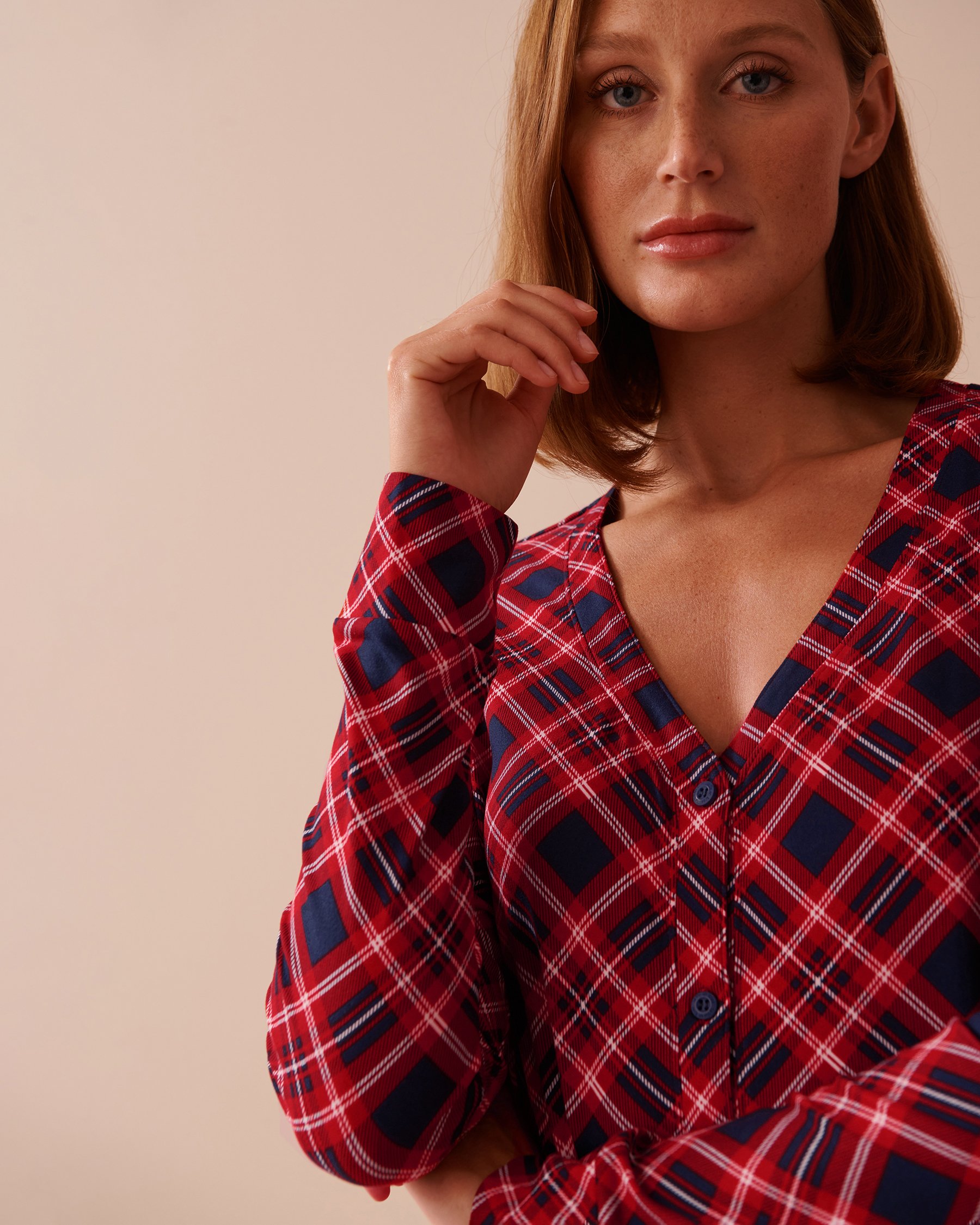LA VIE EN ROSE Diagonal Plaid Super Soft V-neck Button-front Top Blue & Red Diagonal Plaid 40100648 - View3
