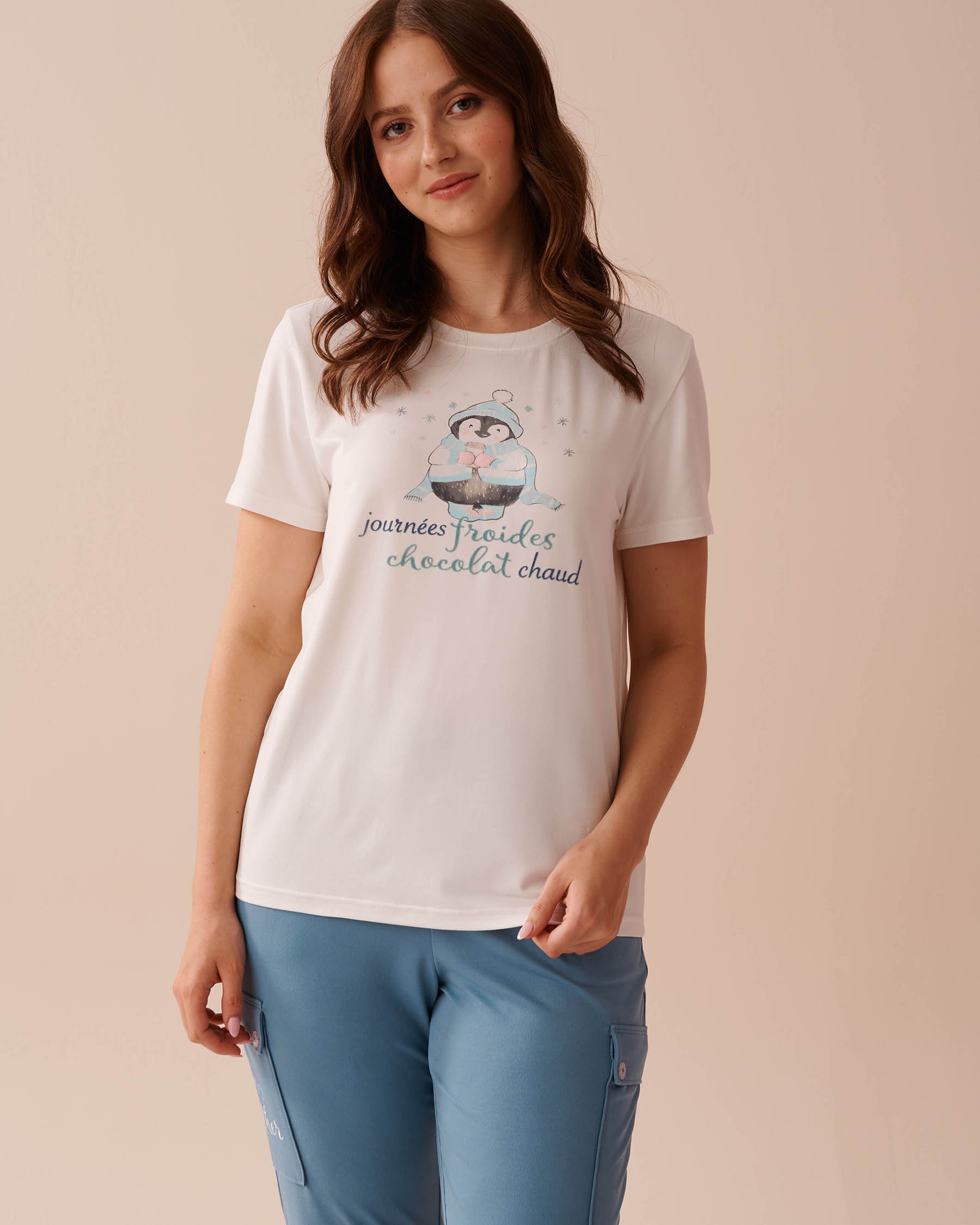 LA VIE EN ROSE Penguin Print Super Soft Crew Neck T-shirt Snow White 40100651 - View5