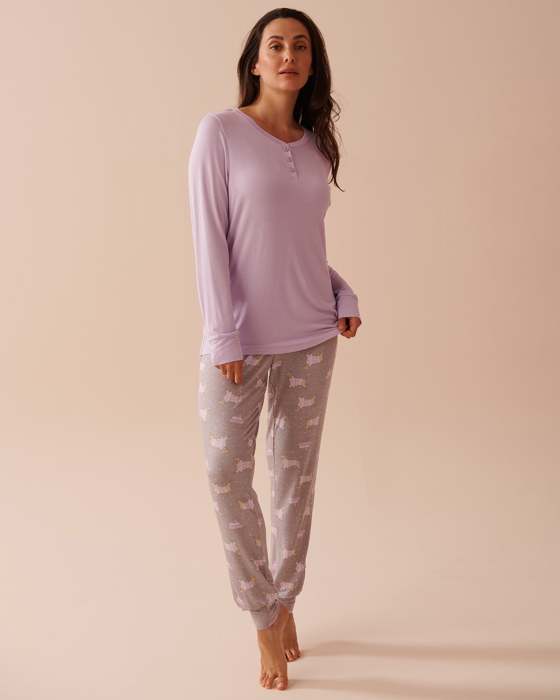LA VIE EN ROSE Ensemble pyjama manches longues imprimé teckel Teckel/Lilas et gris 40400071 - Voir4