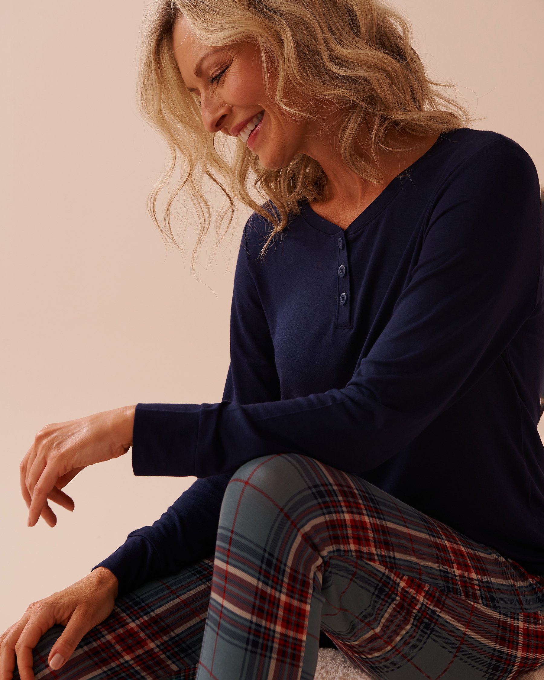 LA VIE EN ROSE Green & Red Plaid Long Sleeve PJ Set Green & Red Plaid 40400071 - View5