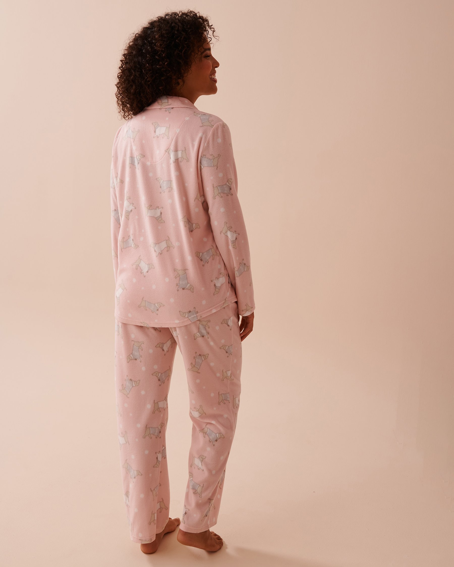 LA VIE EN ROSE Ensemble pyjama en micropolaire imprimé teckel Teckel/Rose fée 40400074 - Voir2