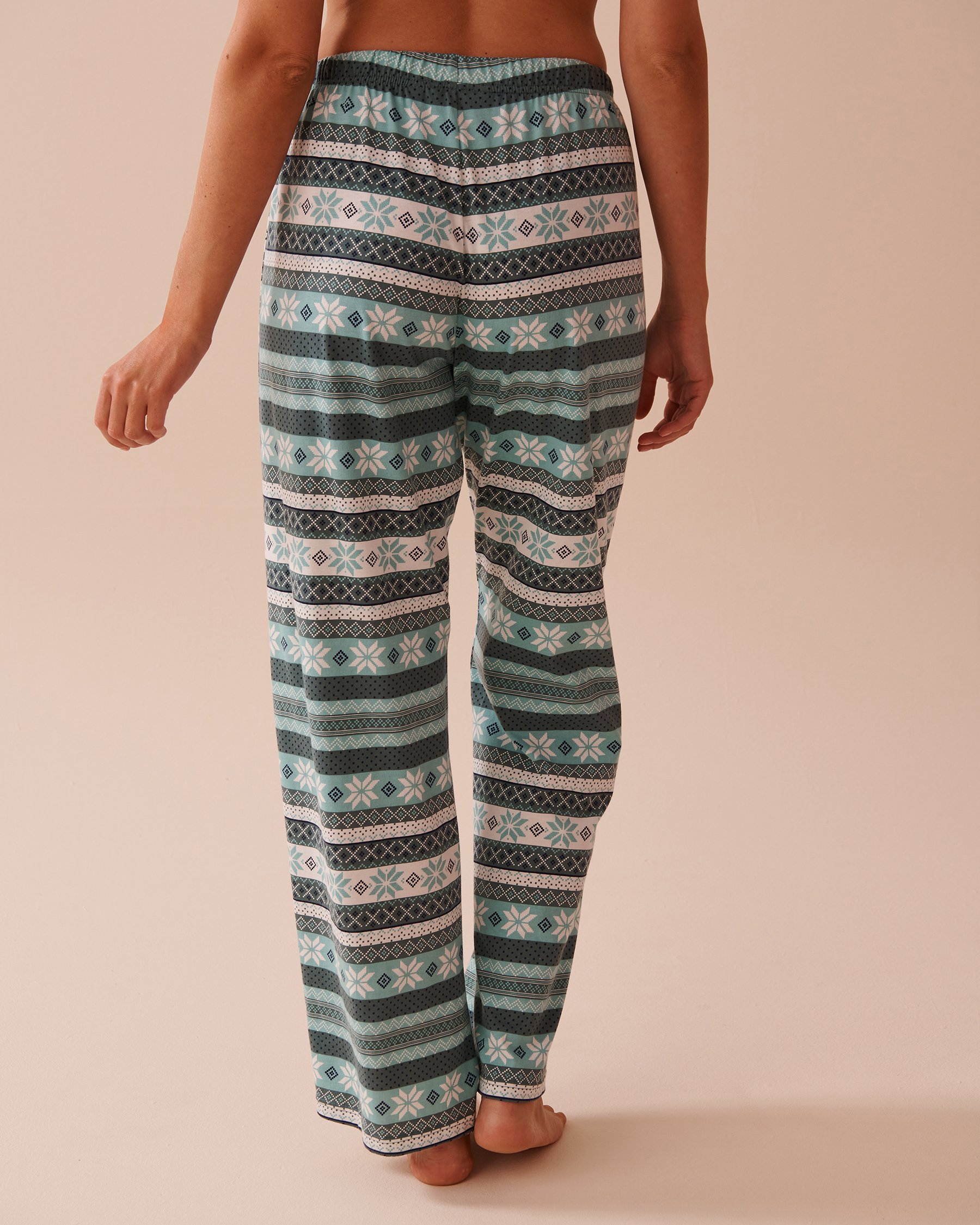 LA VIE EN ROSE Fair Isle Print Cotton PJ Set Green Fair Isle Print 40400075 - View6