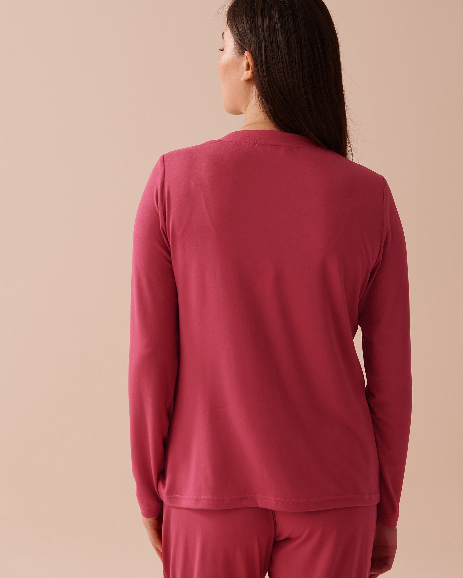 LA VIE EN ROSE Gingerbread Print Super Soft Long Sleeve Shirt Cherry Red 40100656 - View2