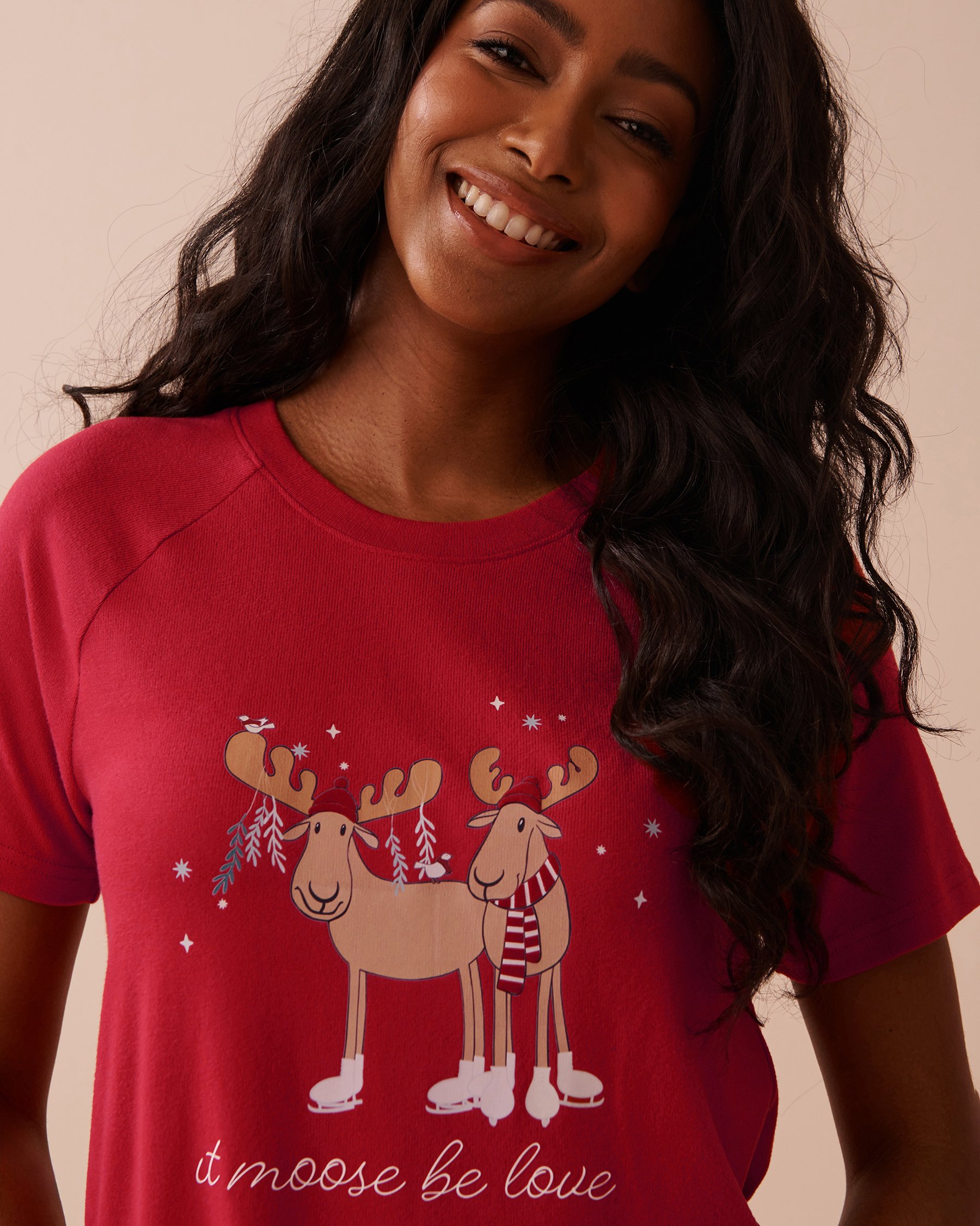 LA VIE EN ROSE Moose Print Recycled Fibers T-shirt Candy Cane Red 40100666 - View3