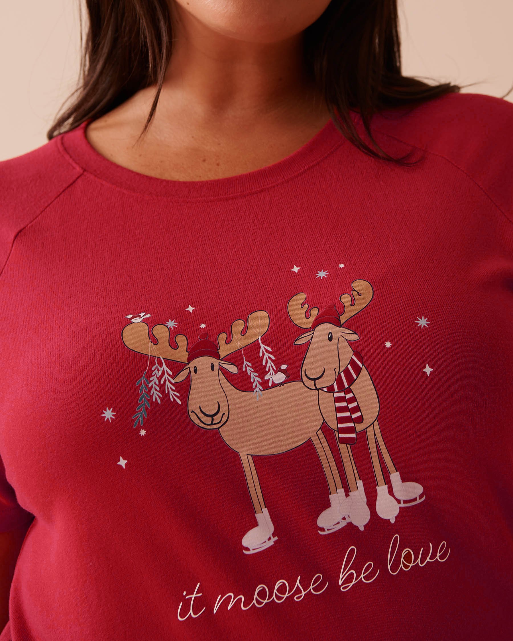 LA VIE EN ROSE Moose Print Recycled Fibers T-shirt Candy Cane Red 40100666 - View6