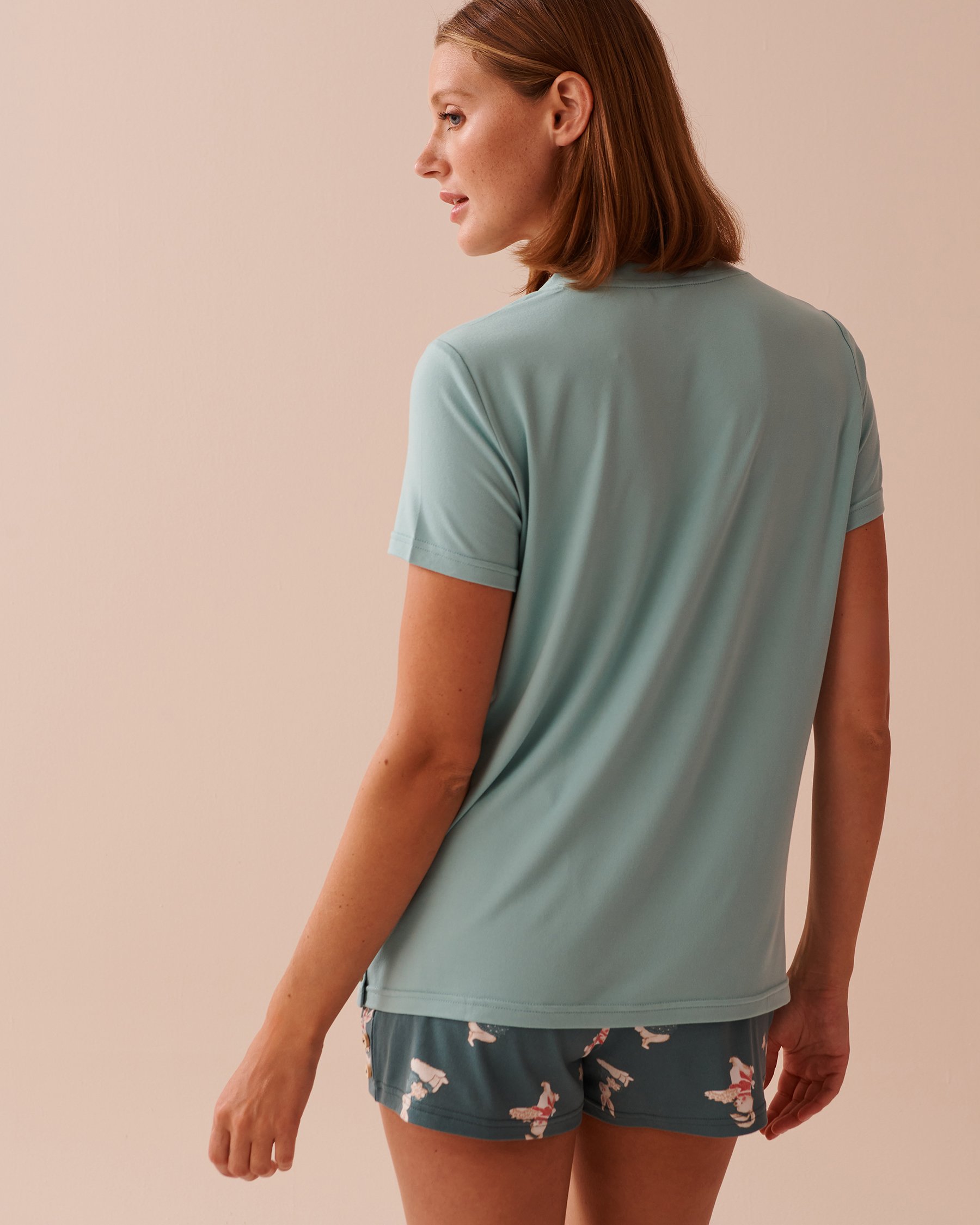 LA VIE EN ROSE Rabbit Print Super Soft V-neck T-shirt Soothing Blue 40100658 - View3