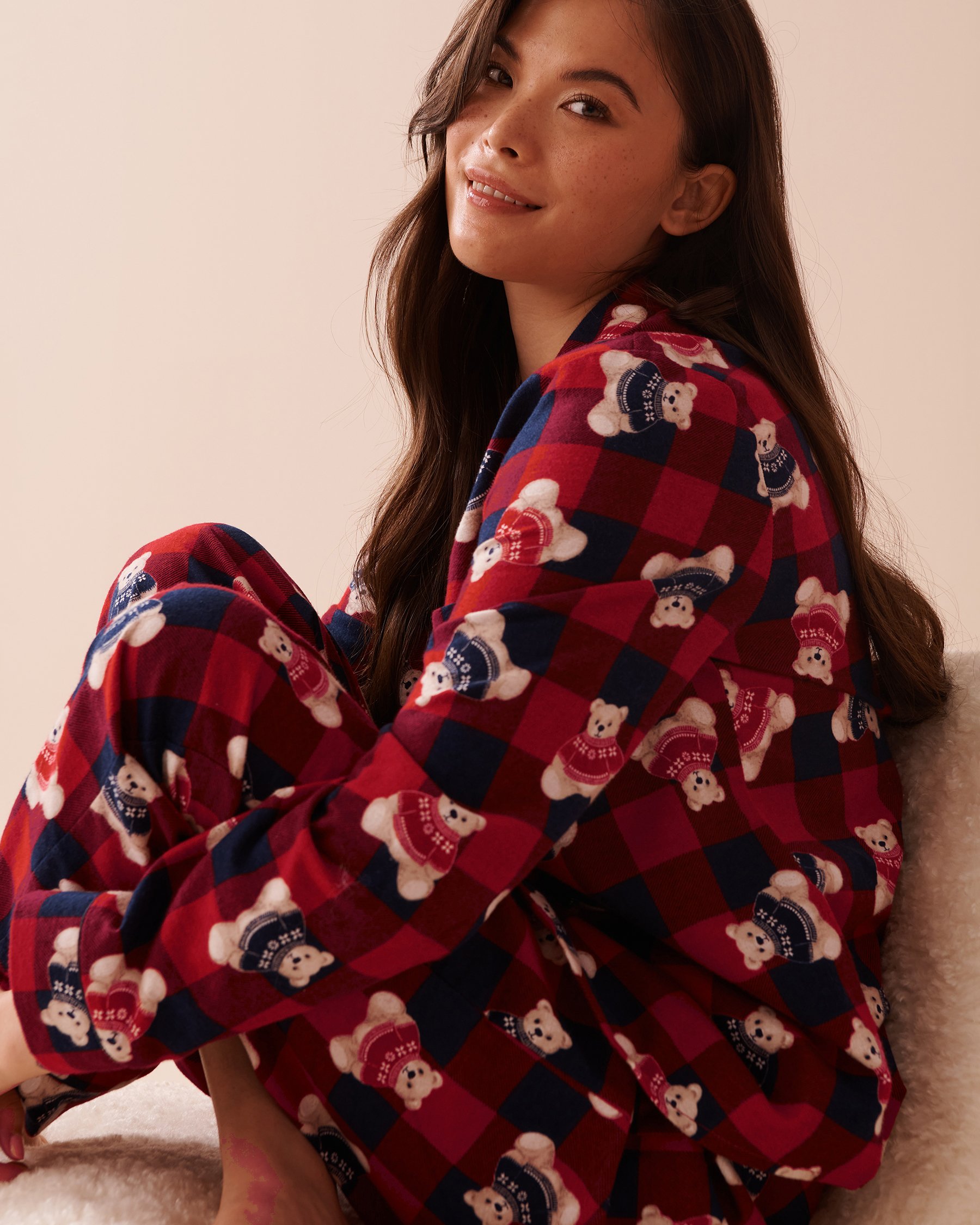 LA VIE EN ROSE Teddy Bear Print Flannel PJ Set Teddy Bear/Blue & Red Plaid 40400073 - View7