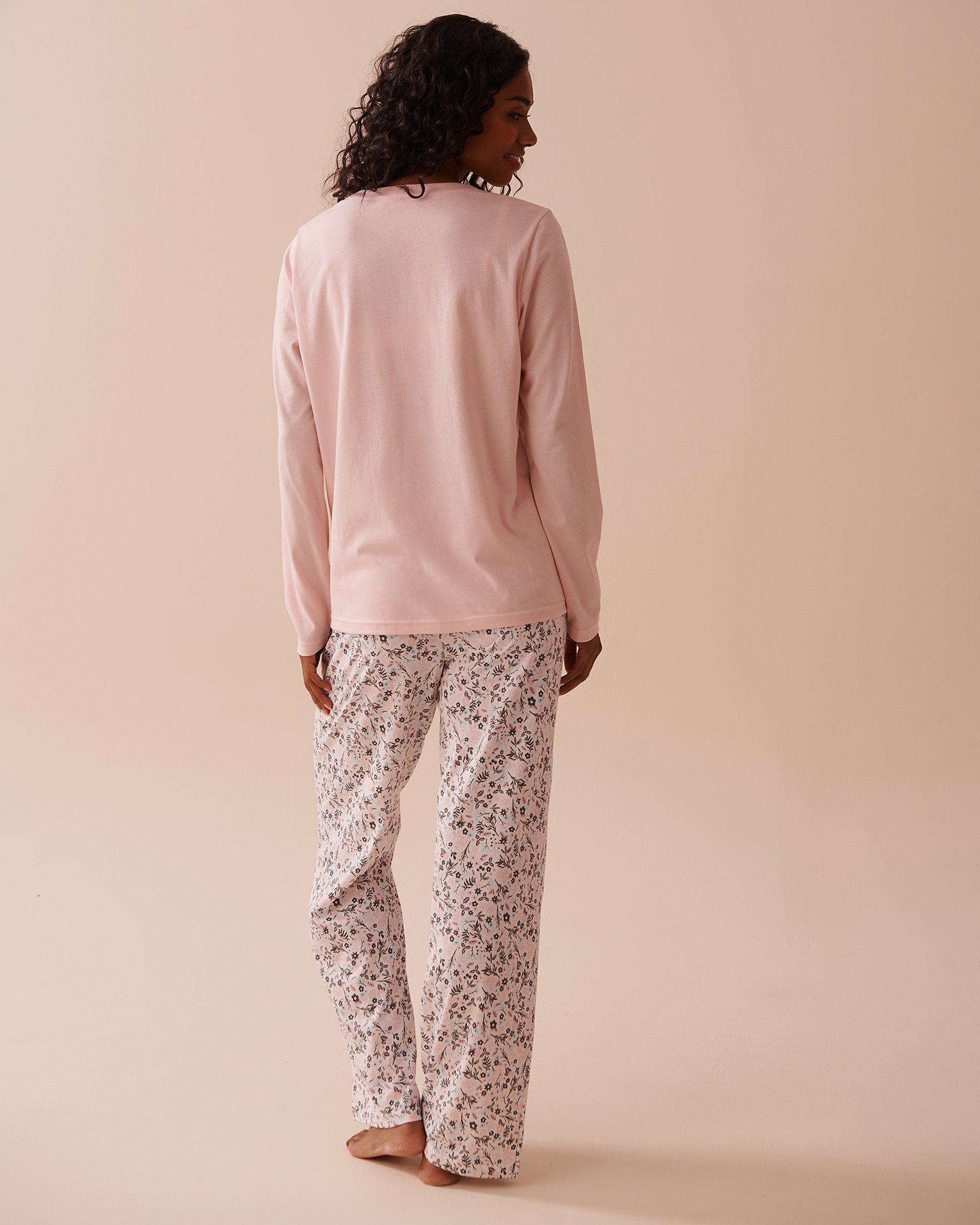 LA VIE EN ROSE Winter Flowers Print Cotton PJ Set Pink Winter Flowers 40400075 - View4