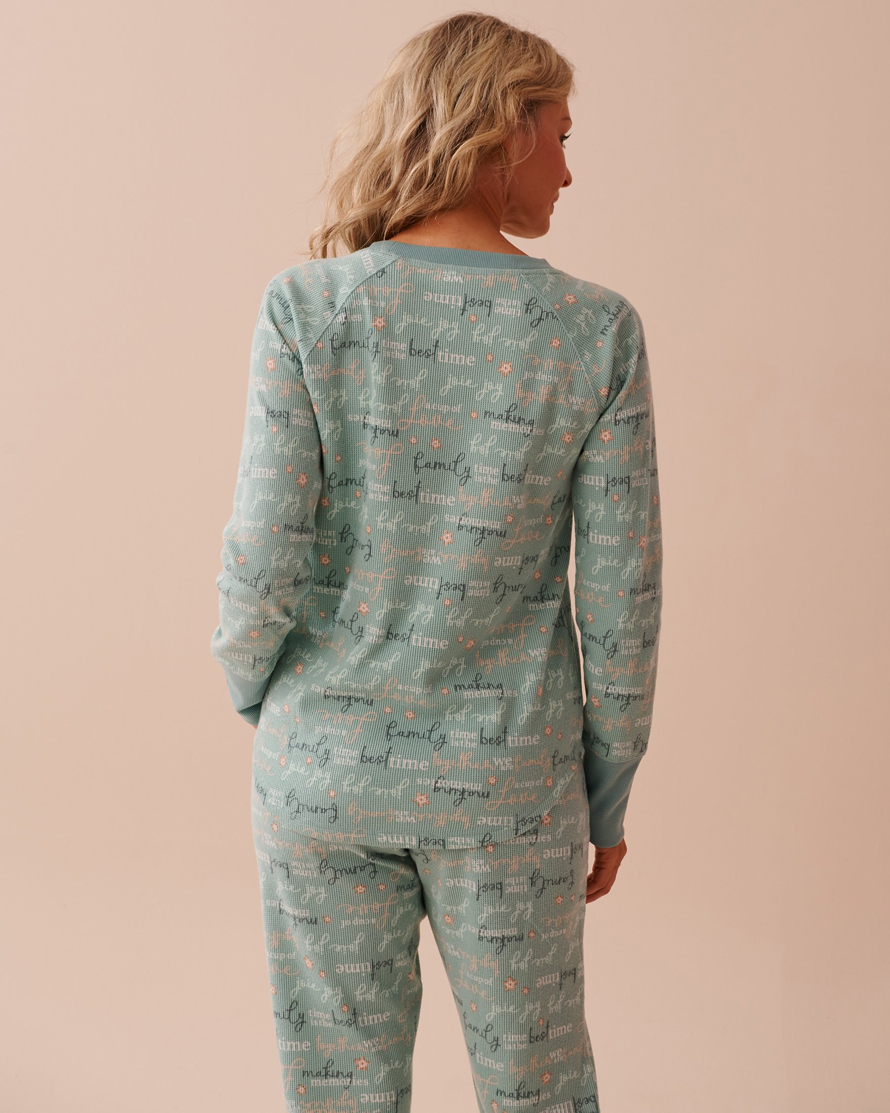 LA VIE EN ROSE Chandail manches longues en tricot gaufré imprimé hivernal Bleu apaisant 40100642 - View3